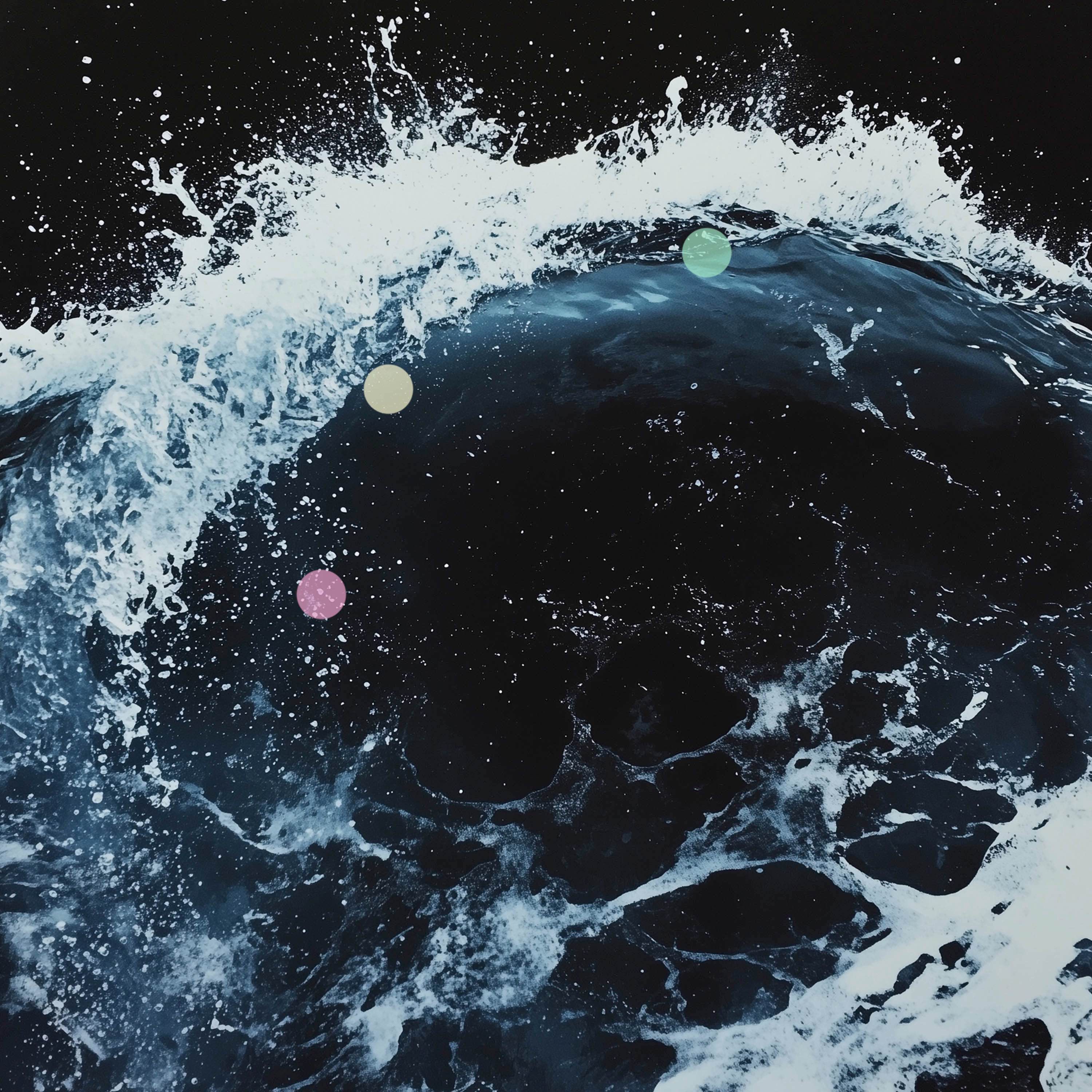 嵐の北海の波 | 海岸に打ち寄せる荒れた波音