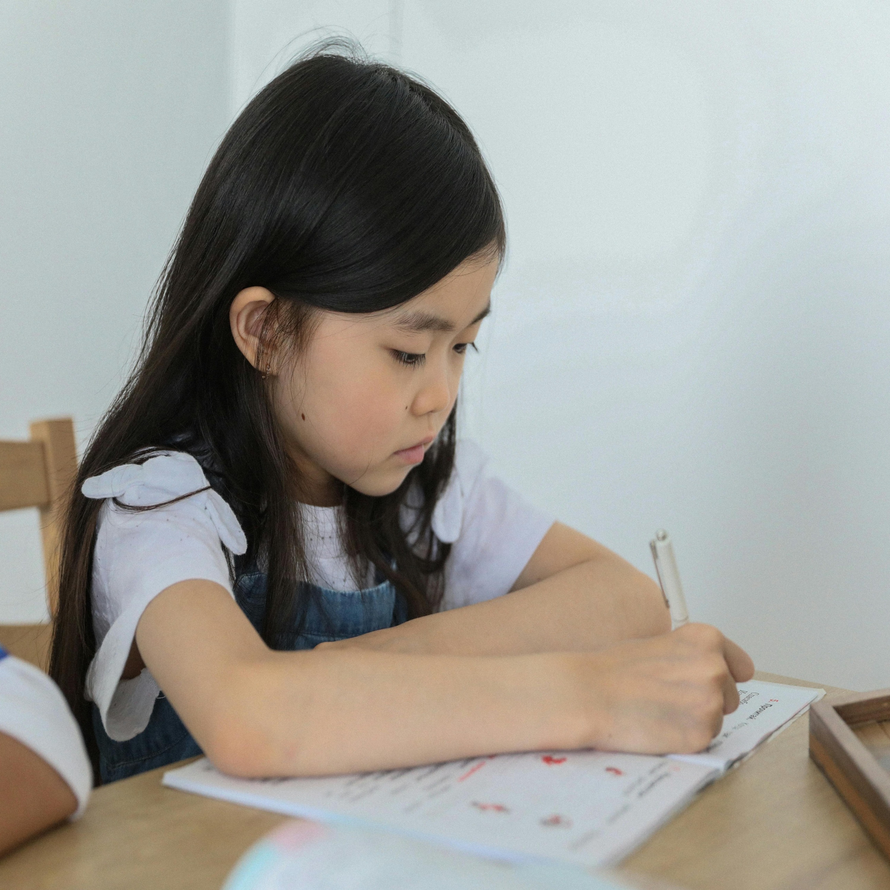 58. 快写作业！| Homework Time!