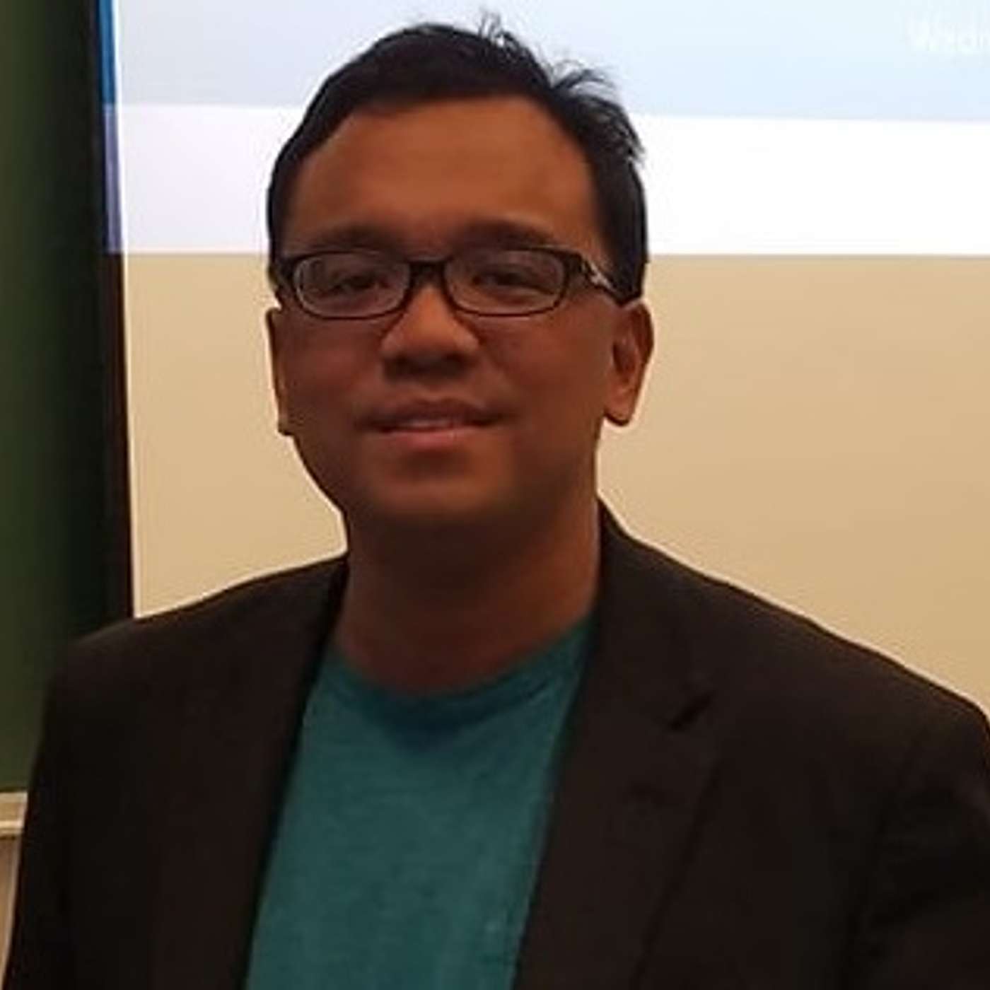 "Cracking the Code" to Living a Life in Japan with Roehl Sybing