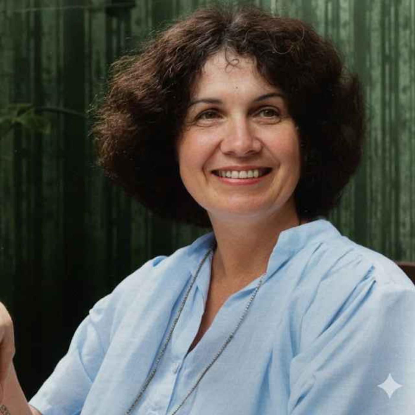 مرور کتاب- خوشبختی در راه است - آلیس مونرو