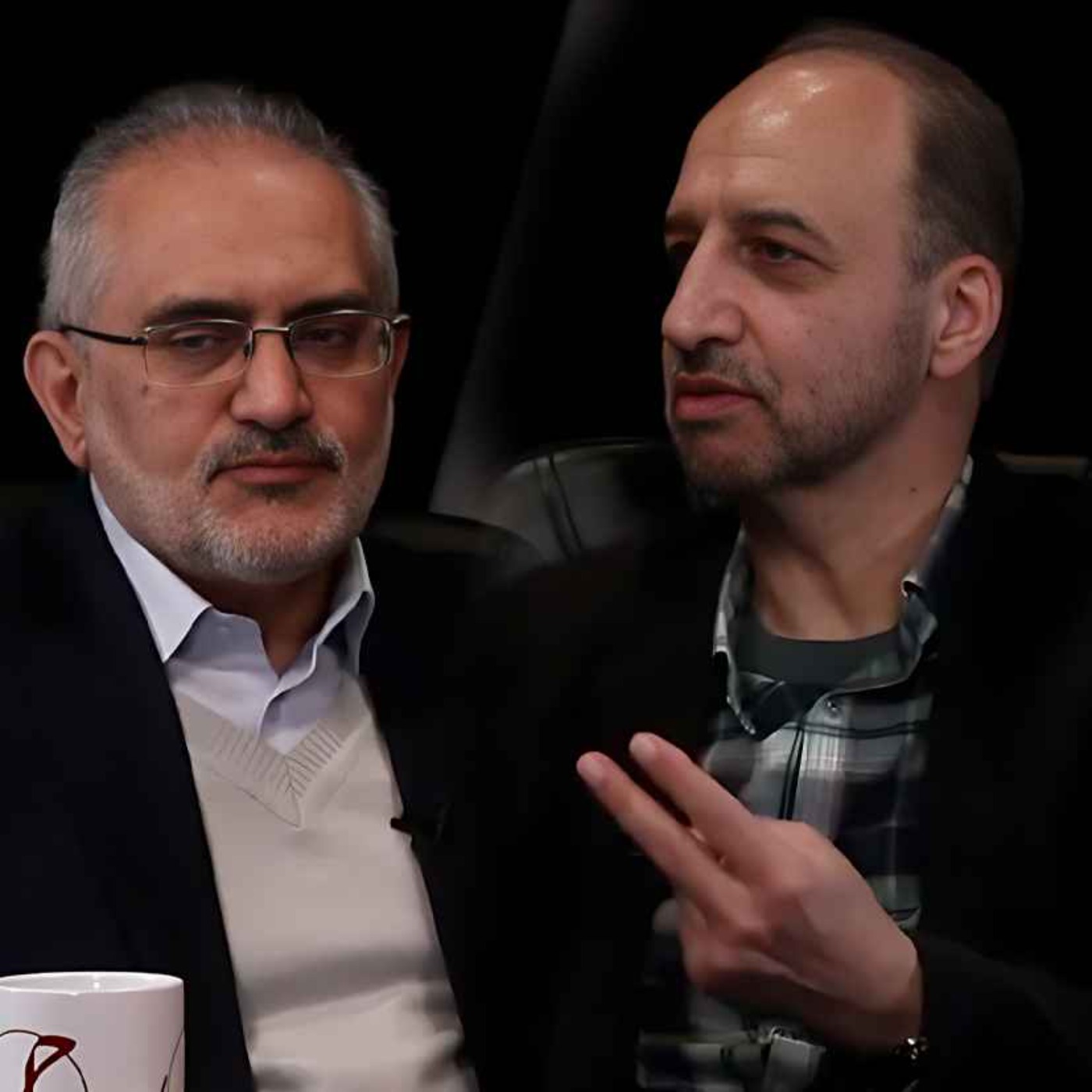 رسانه ملی یا میلی؟! / نقش سازمان اطلاعات سپاه در صدا و سیما / مناظره آقایان محمد سرافراز و سید محمد حسینی
