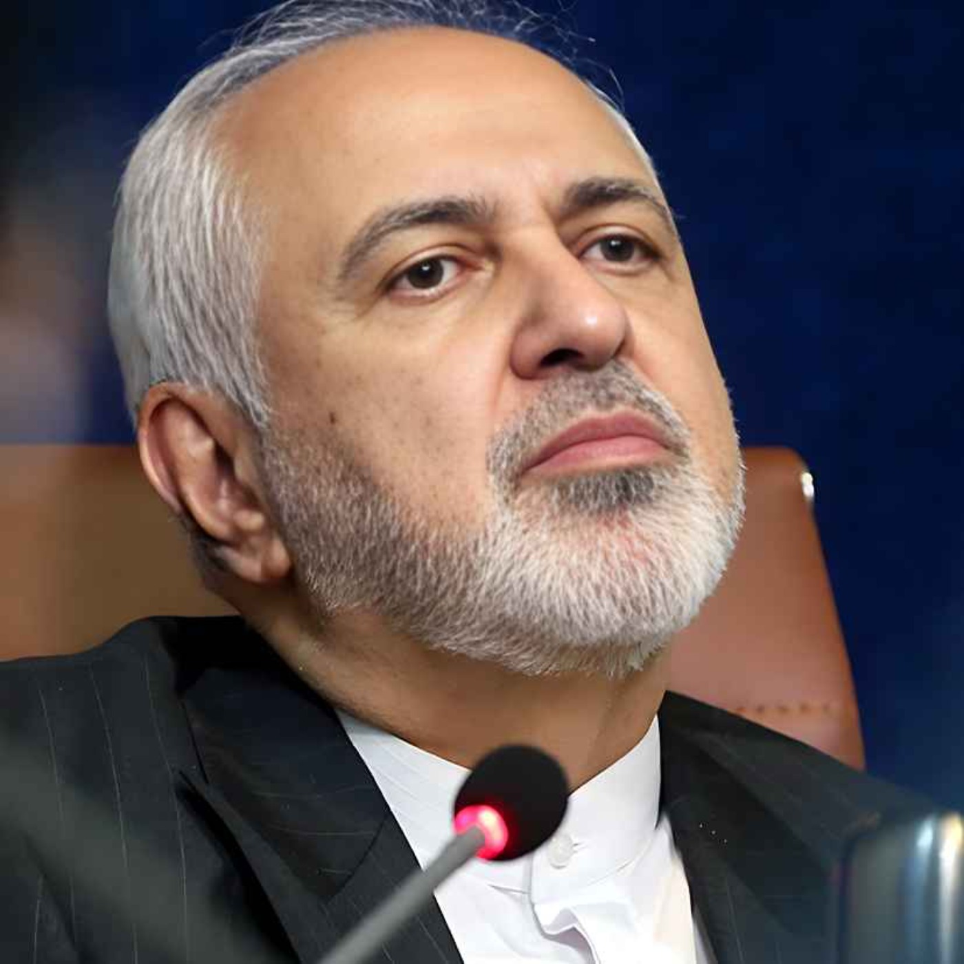 ظریف: «به‌جای استفاده از پستان گاو، با شاخش درافتادیم!» / تیر خلاص محمد جواد ظریف به افراطی‌ها