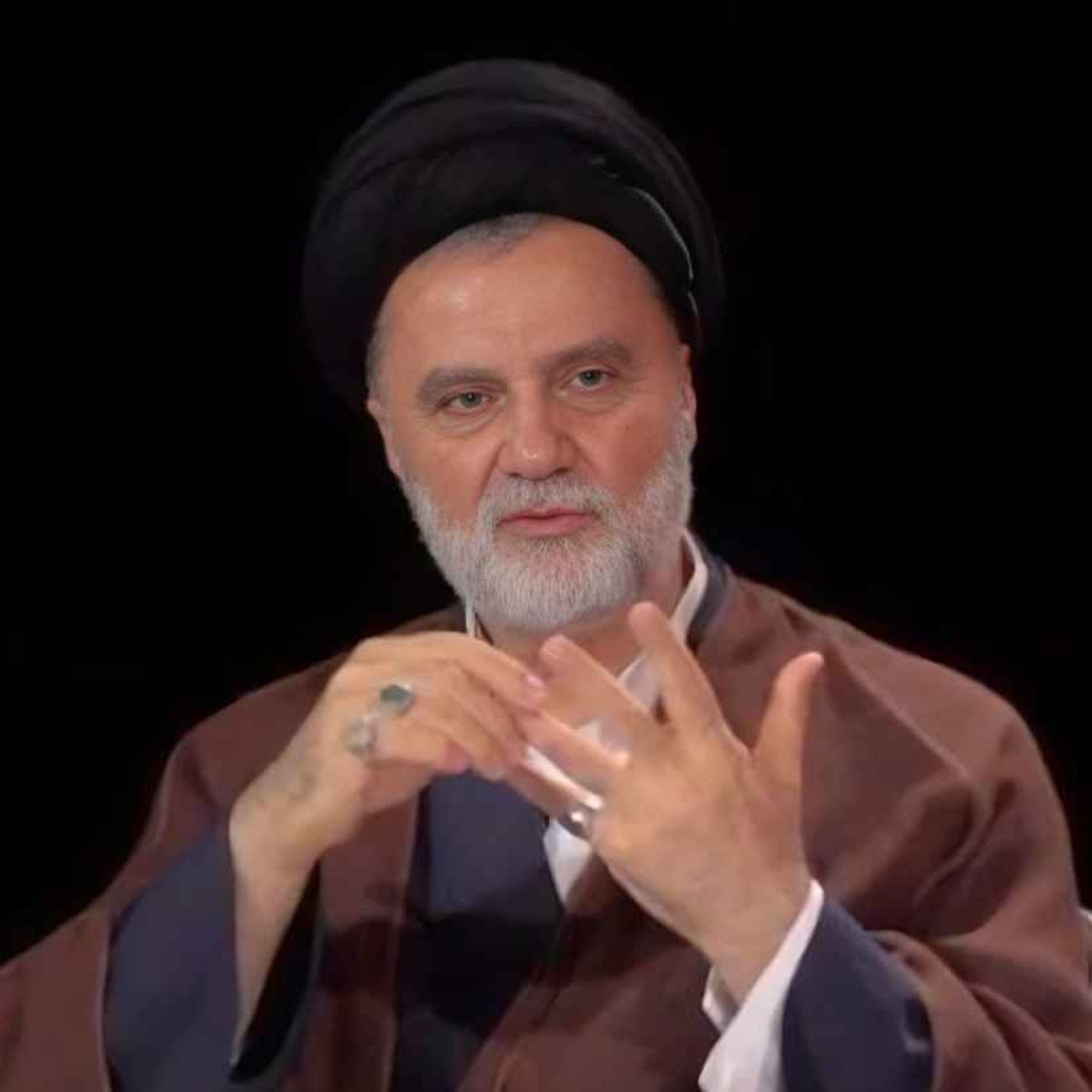 نبویان: پرچم مذاکره را بالا نگه داریم؛ اما نه هر مذاکره‌ای با هر قیمتی / روایتی از نامه ترامپ به ایران و آغاز دور جدید مذاکرات