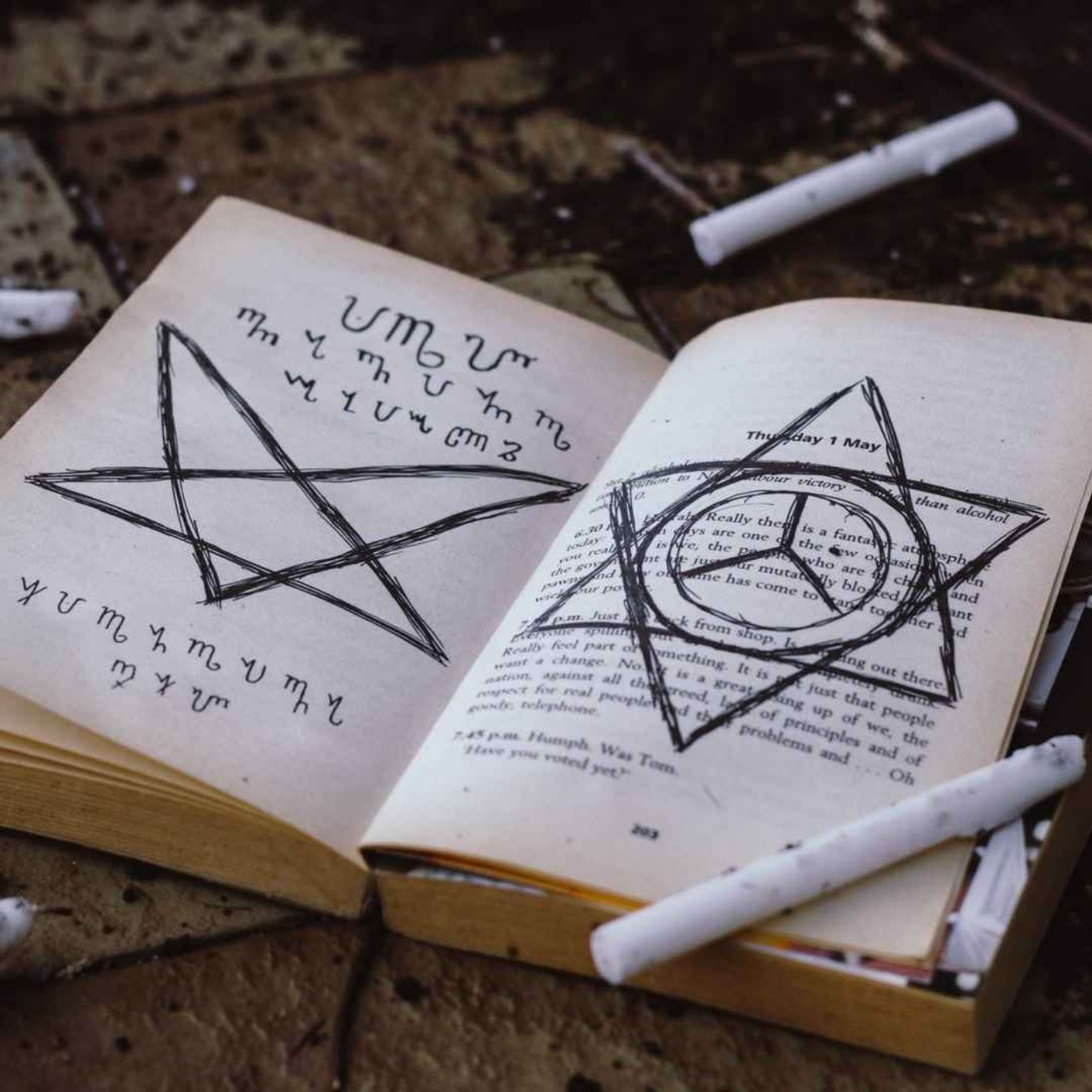 کتاب احضار قدیمی episode artwork