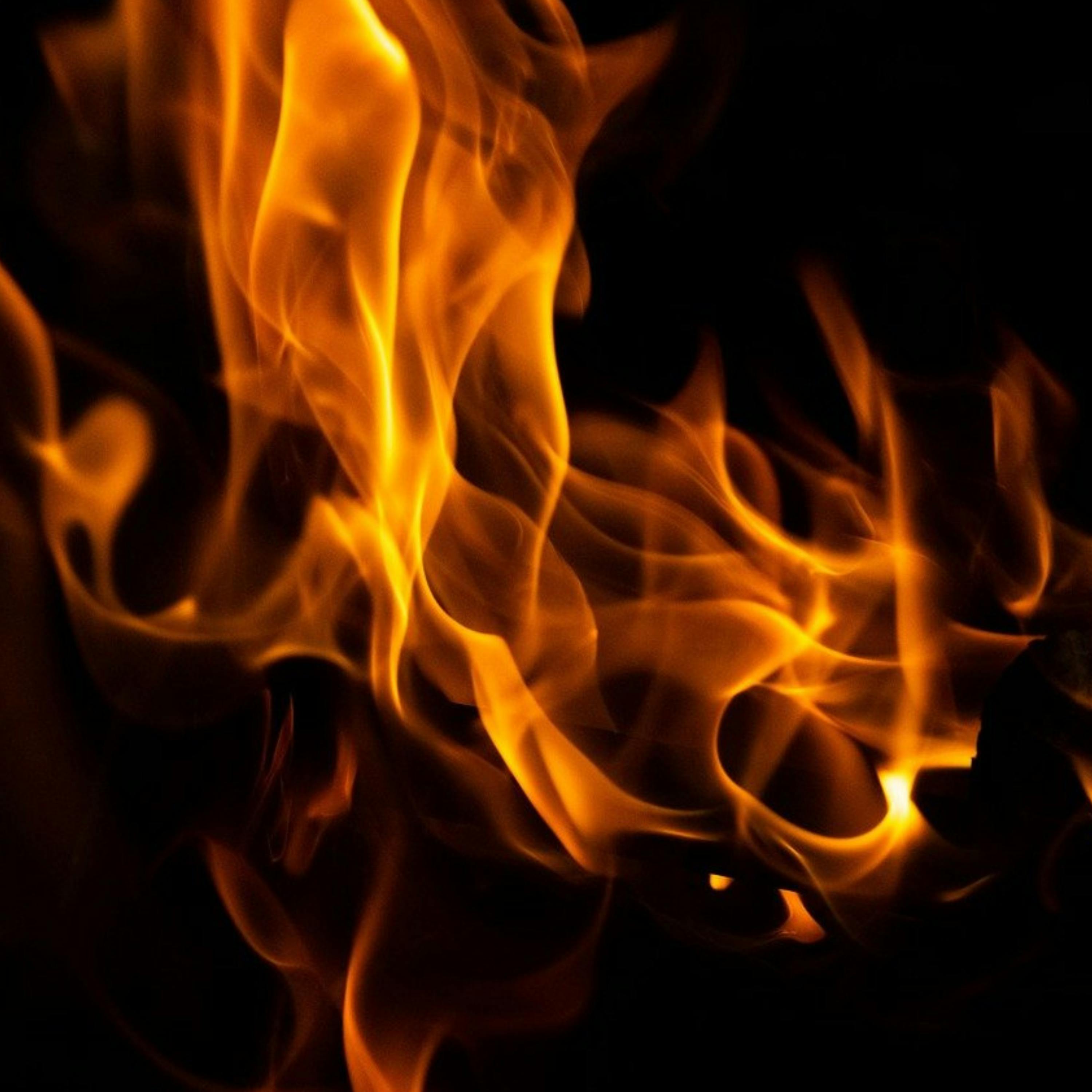 😴🔥🎵 Sonido del FUEGO, MÚSICA Calmante: Un Viaje Hacia un SUEÑO Reparador y una VIDA Saludable