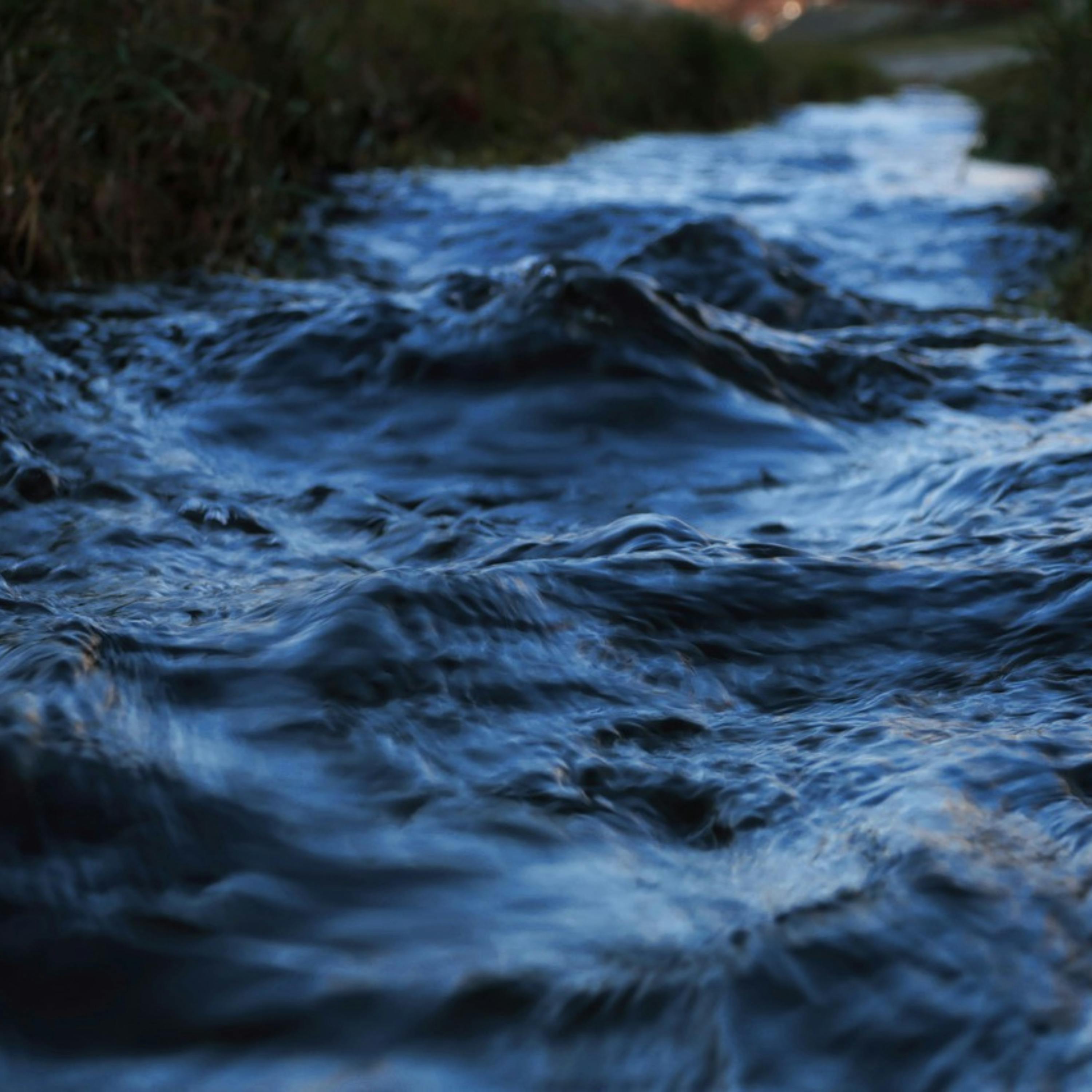 😴💧🎵 El RÍO y la MÚSICA Ofrecen RELAJACIÓN y SUEÑO Profundo
