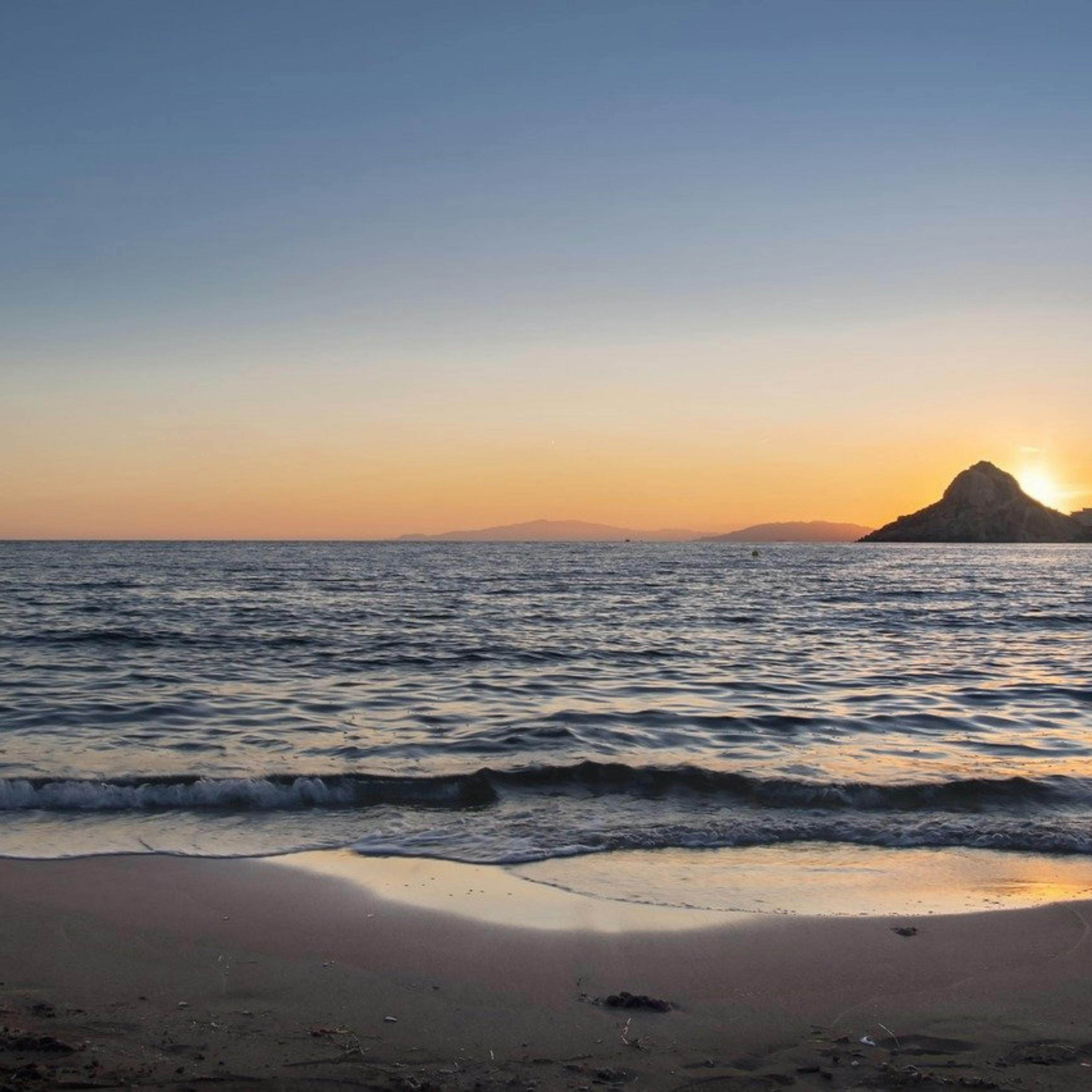 😴🌊🎵 DORMIRSE bajo el Sonido de las OLAS y una MELODÍA Relajante