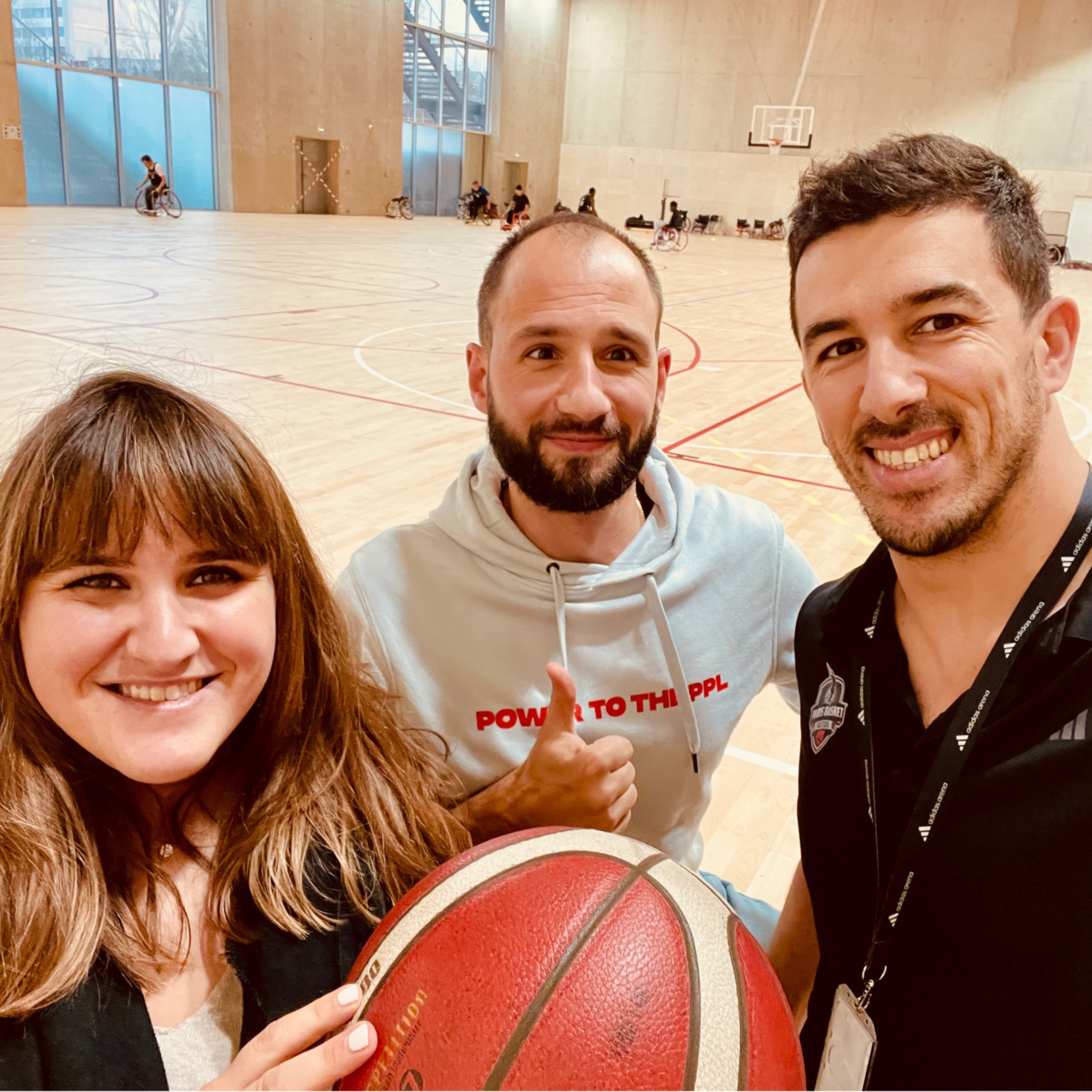 Basket fauteuil et course d’orientation avec Sofyane Mehiaoui et Charlotte Alaux