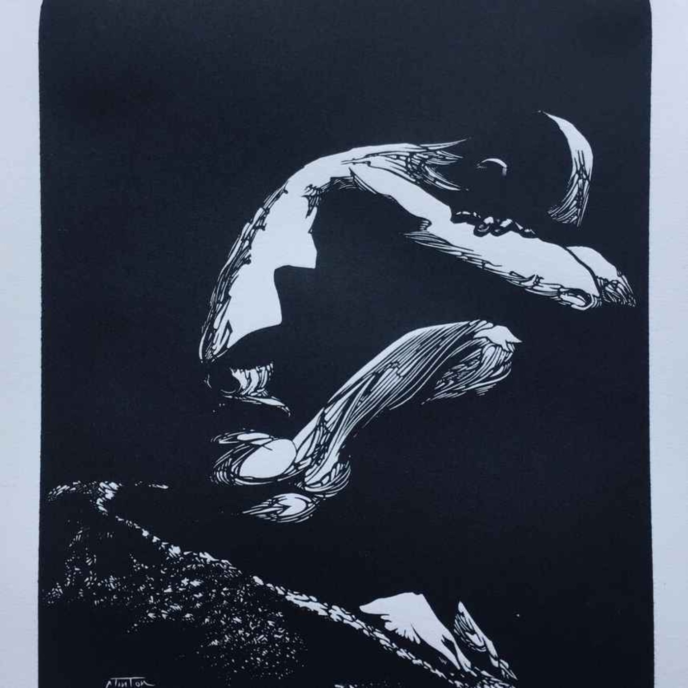 "Échos d’Amour / Echoes of Love," a musical journey where the heartbeat of love echoes in two languages. Through 7 original songs, explore the many shades of love, rekindled passion, the pain of farewell, and memories etched beneath the moonlight