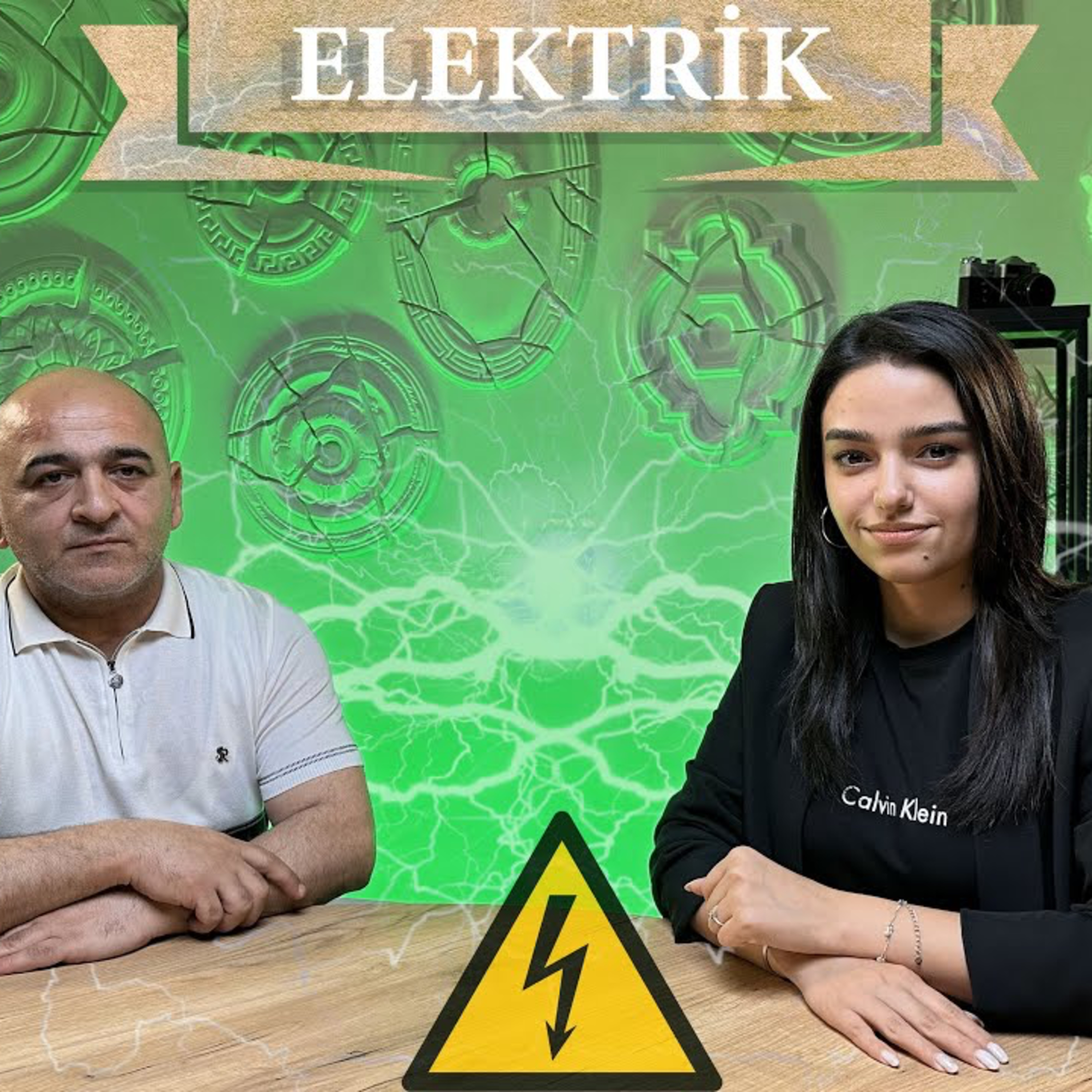 Peşəkarlar danışır