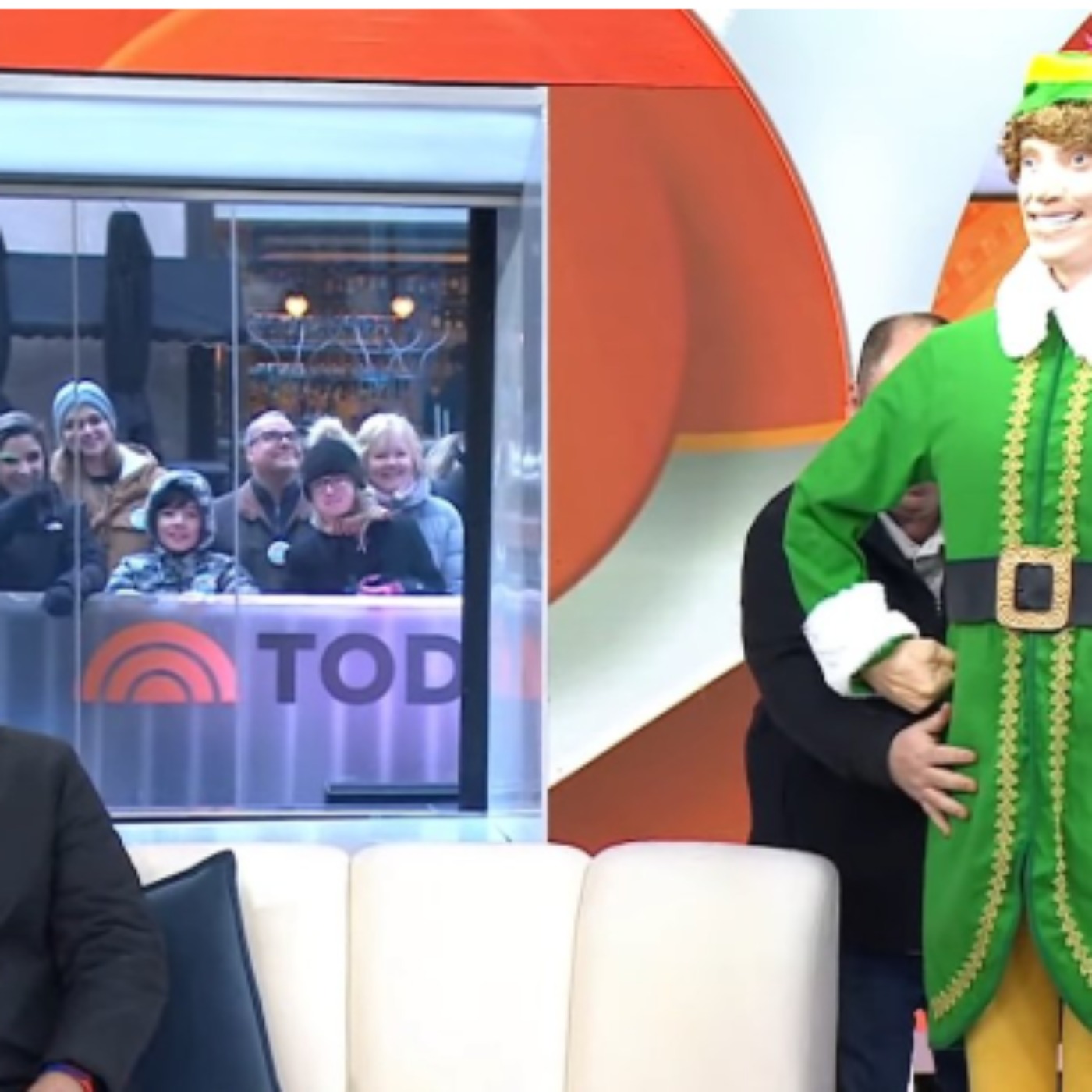 Will Ferrell Is Very Creeped Out by a Terrifying Buddy the Elf Animatronic