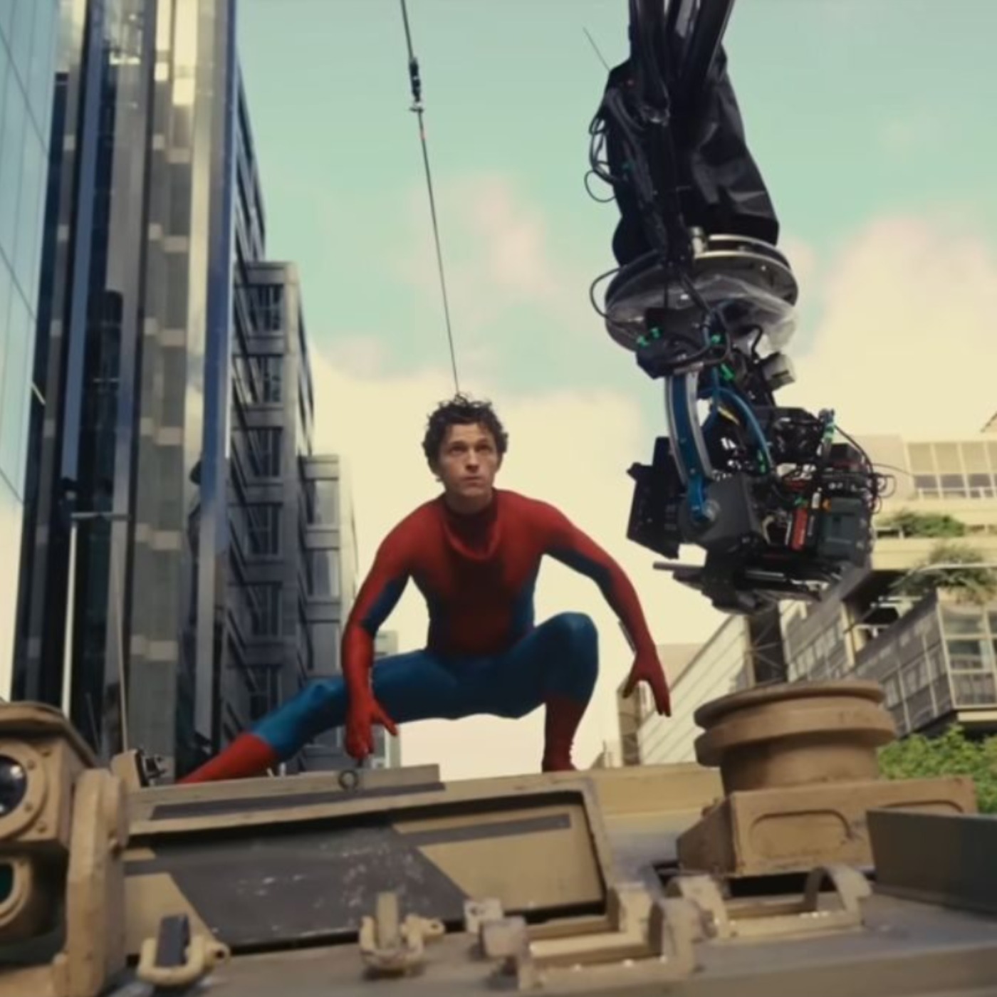 Tom Holland Suits Up in SPIDER-MAN: BRAND NEW DAY Filming Clip