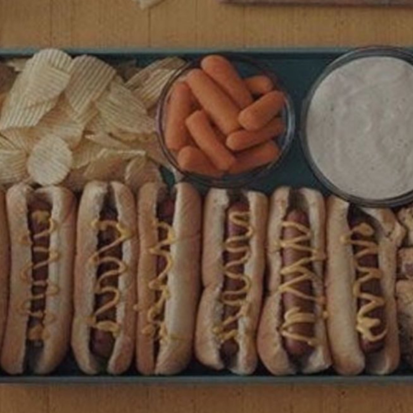 WEAPONS’ Hot Dog Scene Is Actually a Heartfelt Tribute to Zach Cregger’s Late Friend