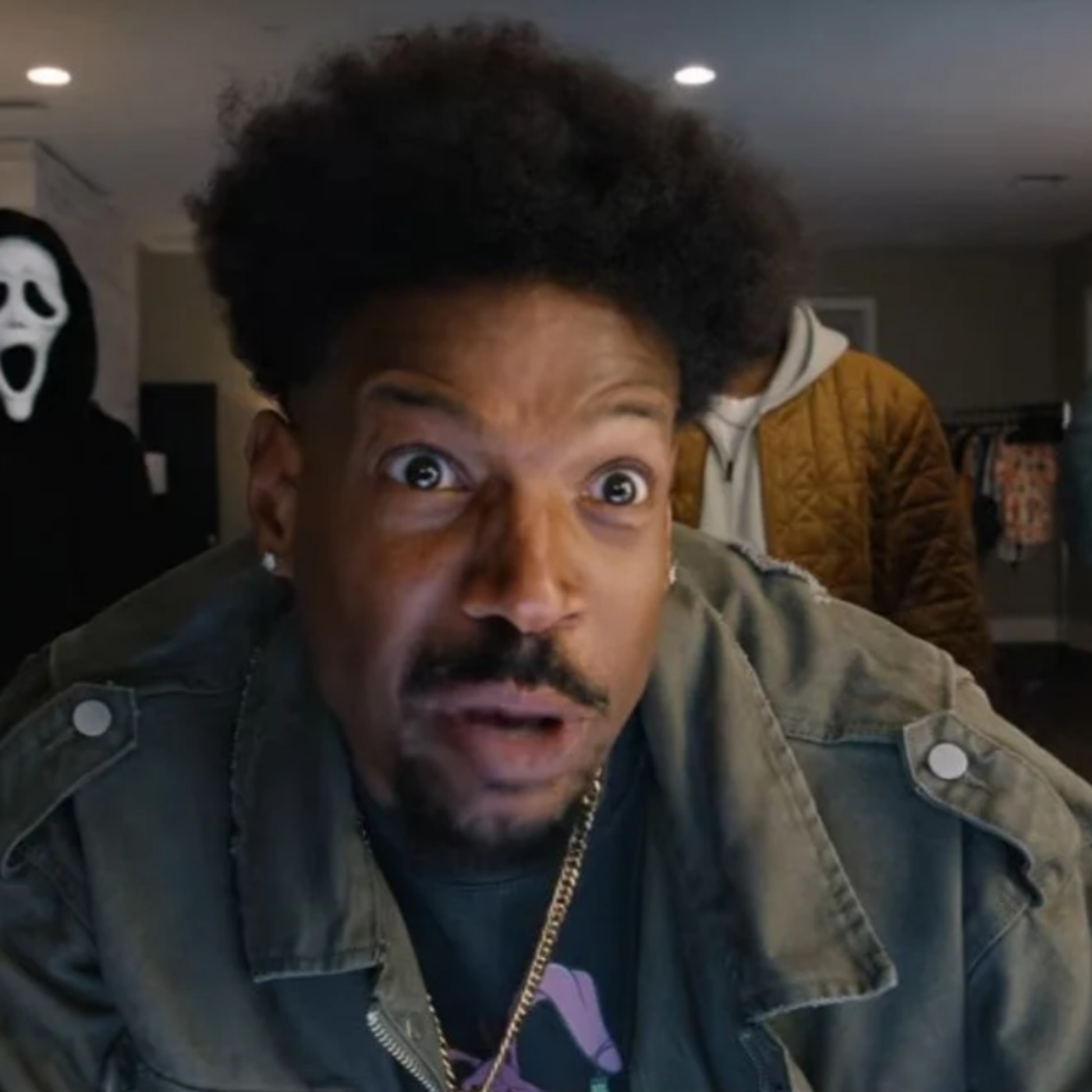 SCARY MOVIE Is a Mixed Bag of Crude Humor and Meta Commentary (Review) episode artwork