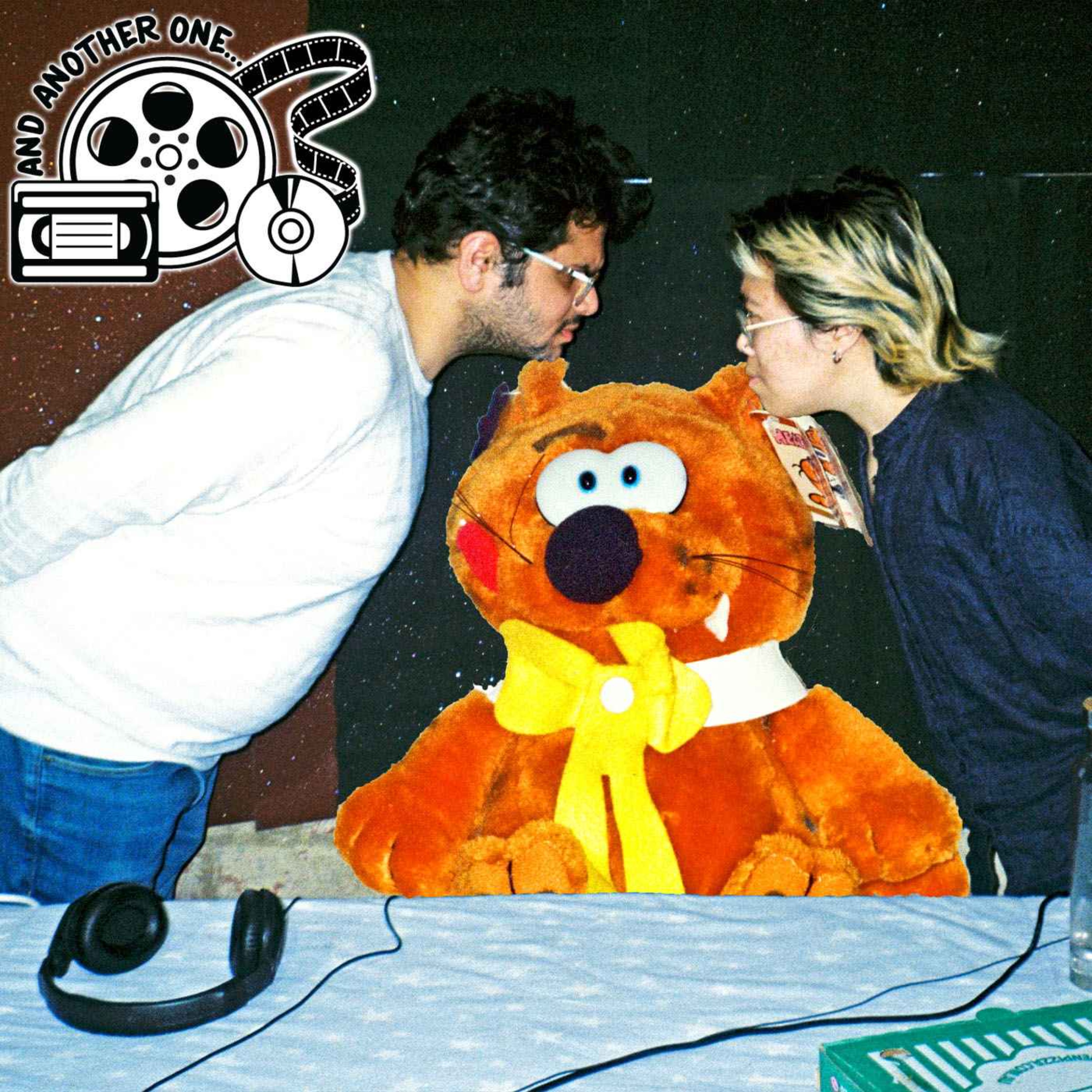 Ep 33. The War of the Roses & The Roses (1989 & 2025)