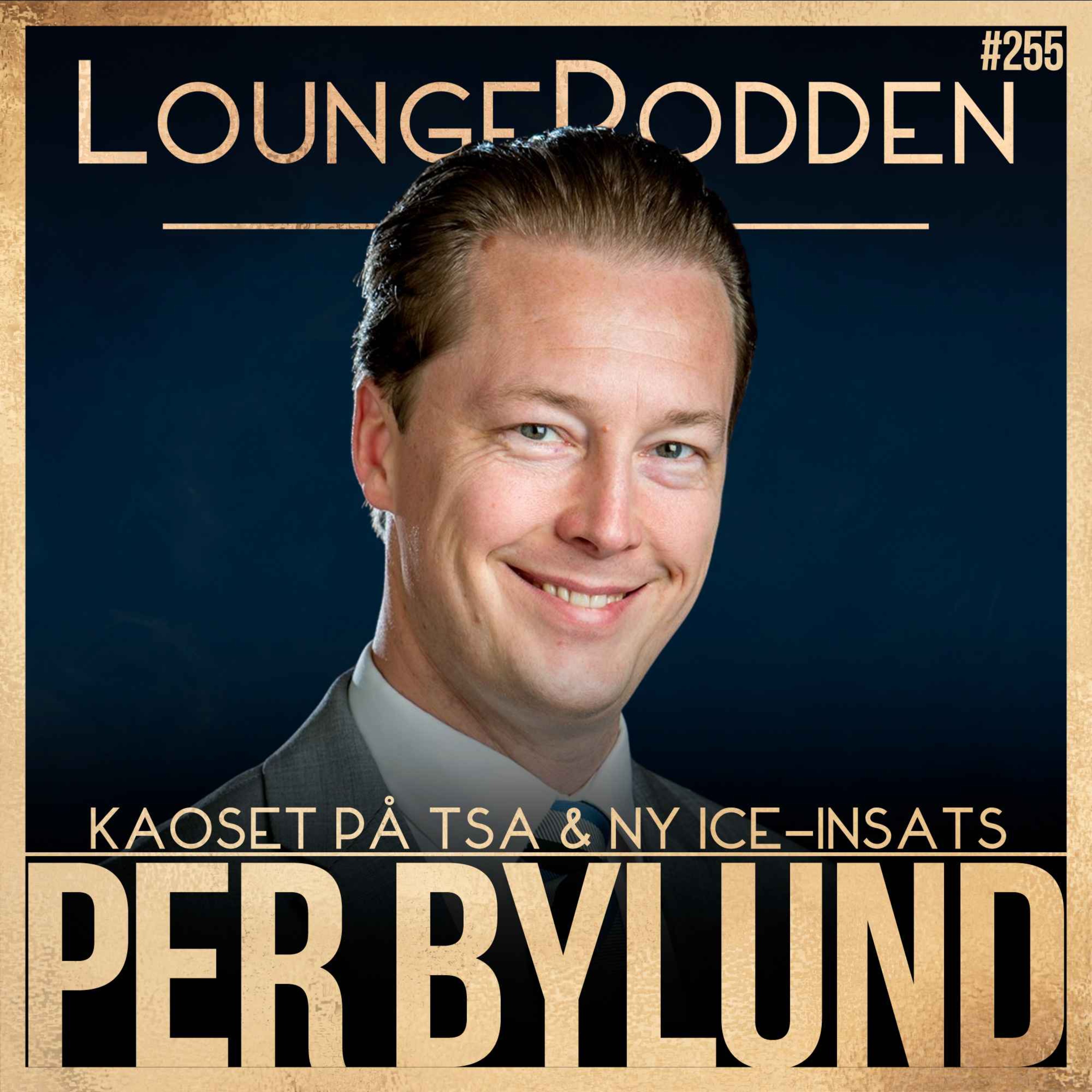 #255 – USA+ | Kaoset på TSA, ICE-insats & Demokraternas krav för DHS-finansiering | Per Bylund, forskare & Assoc. Prof.