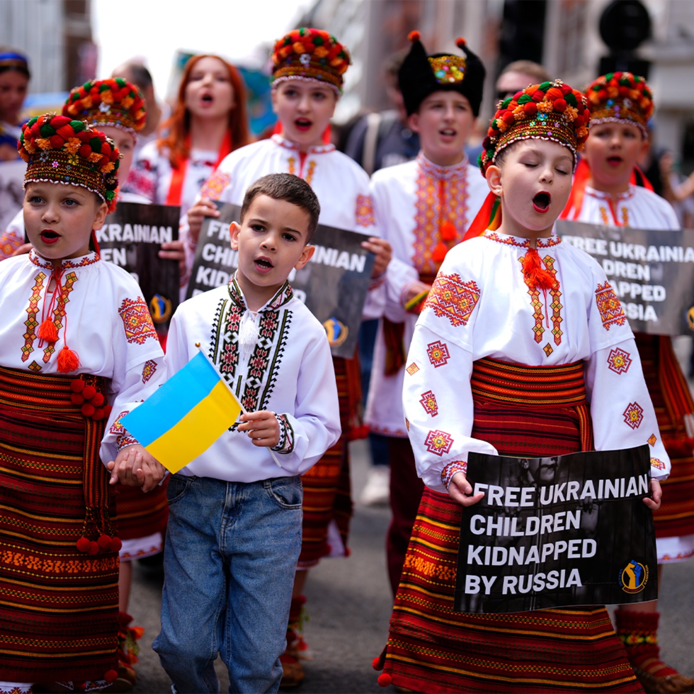 Как Украина планирует выиграть войну и почему нет средств на поиск похищенных Россией детей. episode artwork