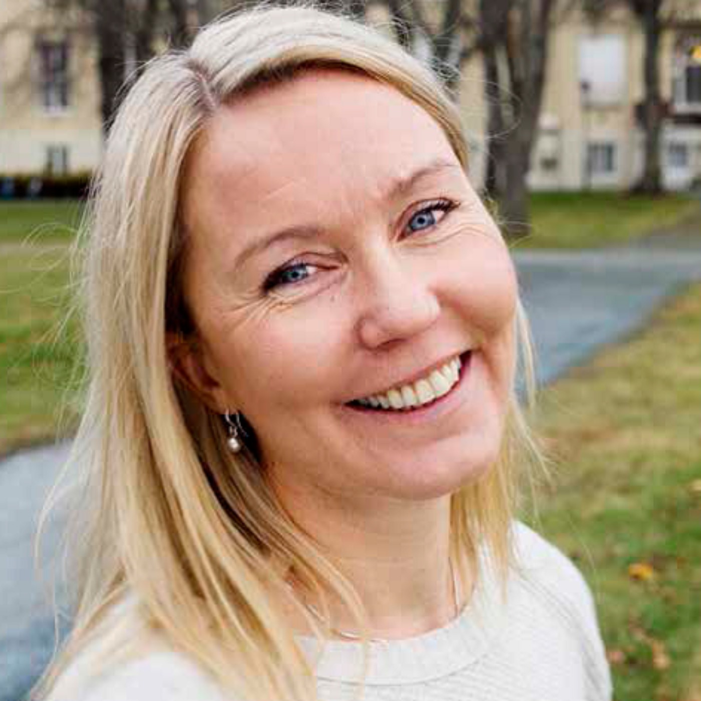 Ellen Beate Sandseter - Når fall blir styrke Ellen Beate Sandseter - Når fall blir styrke