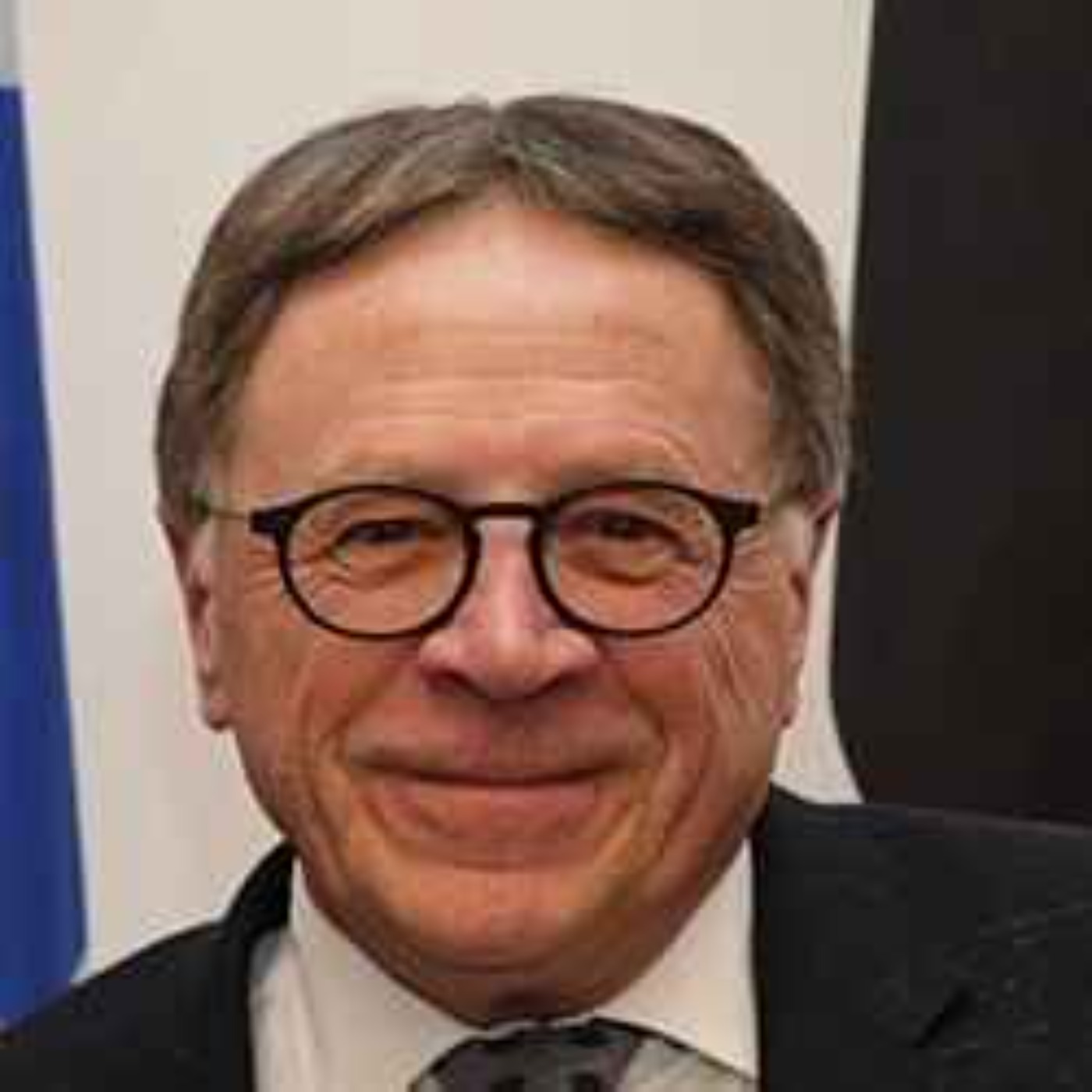 LARRY PIS SA GANG | CJMD 96,9 LÉVIS