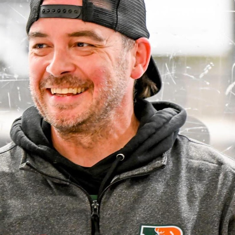 Babu en studio : Je me suis fait approcher par un parti politique!