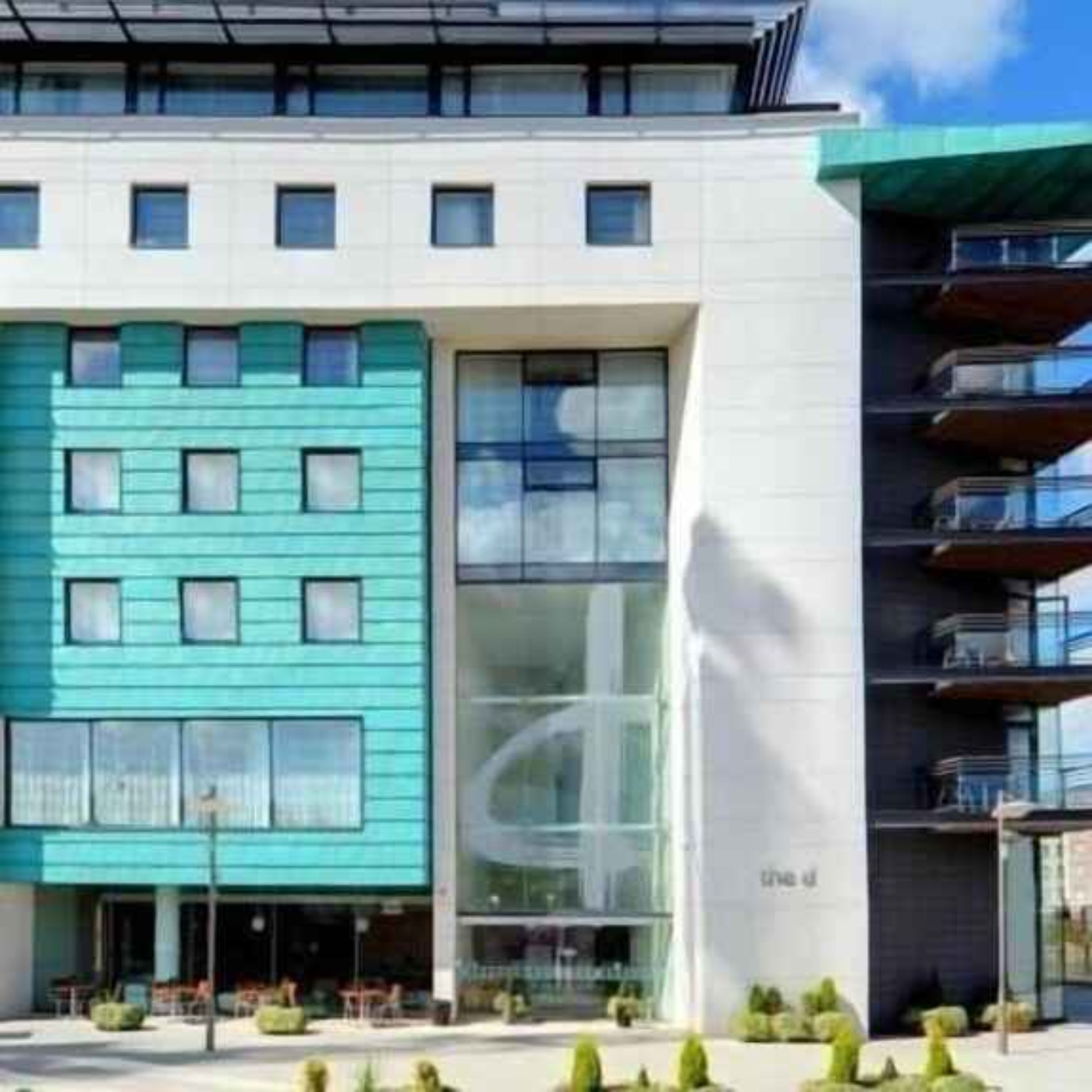 IPAS DROGHEDA: Calls for Minister for Justice NOT to Renew D Hotel IPAS Contract - 10/02/2026 episode artwork