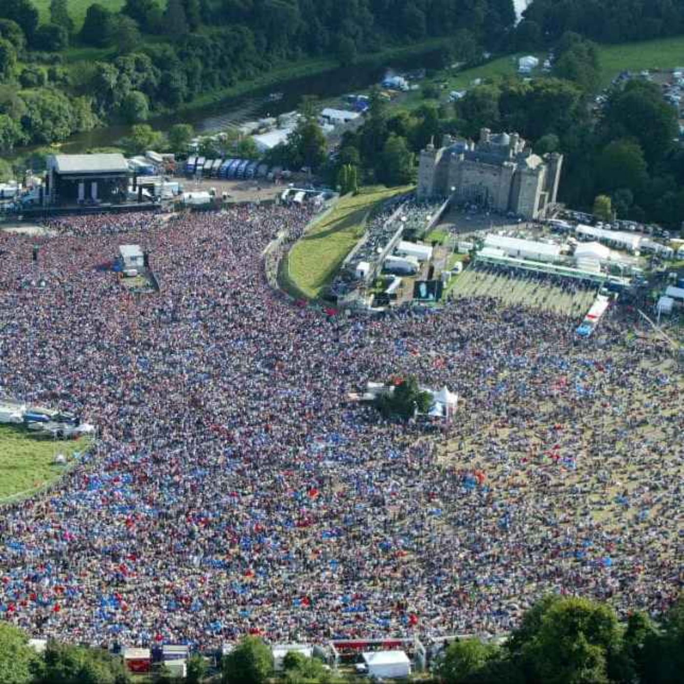 Meath Aontu Rep Voices Concerns About Upcoming  Two Day Concerts in July in Slane Castle - 22/04/2026 episode artwork