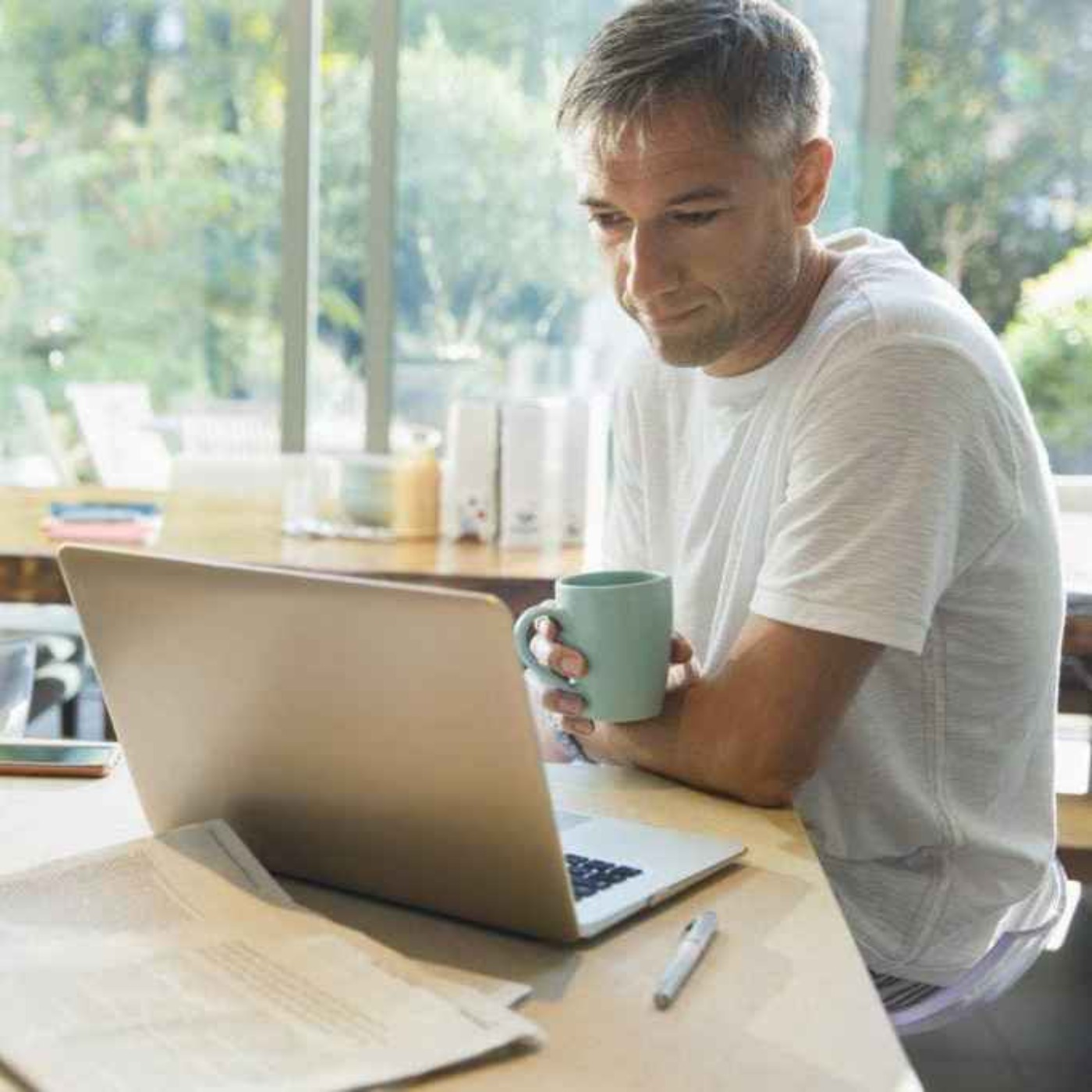 Calls for More People to be Able to Work from Home Due to Fuel Crisis - 23/04/2026 episode artwork