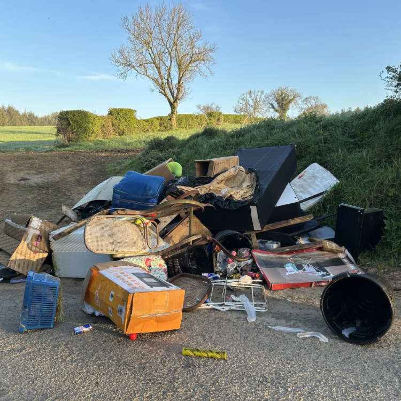 Local Councillor Calls for Action Following Spate of Incidents on Louth/Meath Border - 27/04/2026 episode artwork