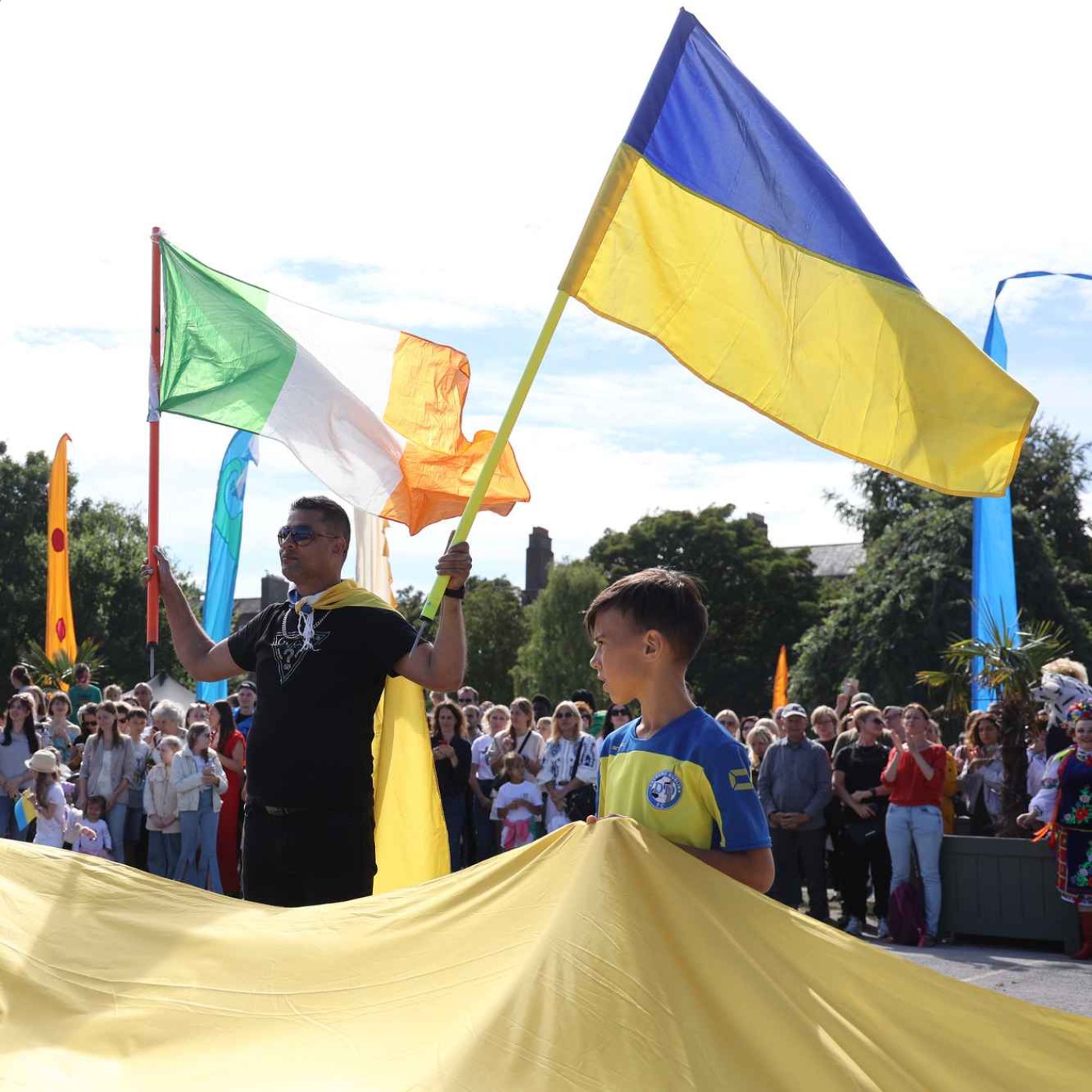 Ukraine Civil Society Forum Calls on Taoiseach to Provide Pathway to Residency for Ukrainians in Ireland - 20/05/2026 episode artwork