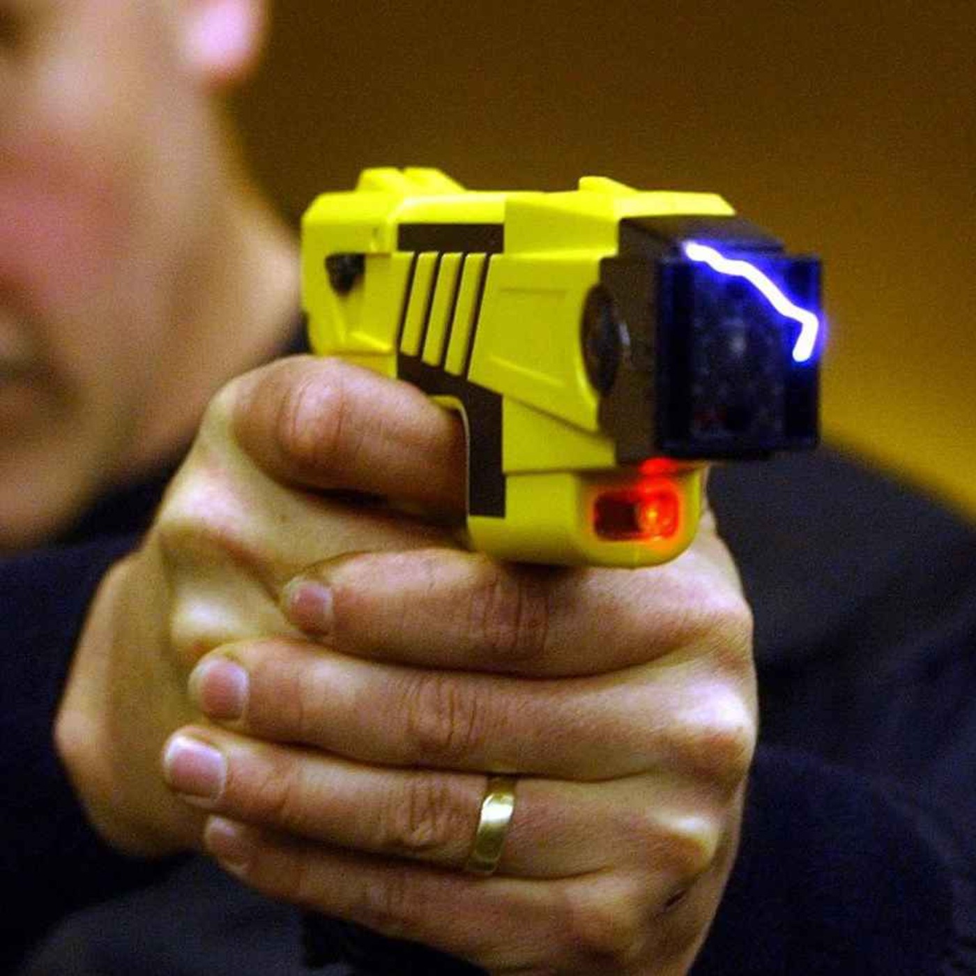 Irish Council for Civil Liberties Calls for Ban on Gardaí Using Tasers on Children - 16/06/2026 episode artwork
