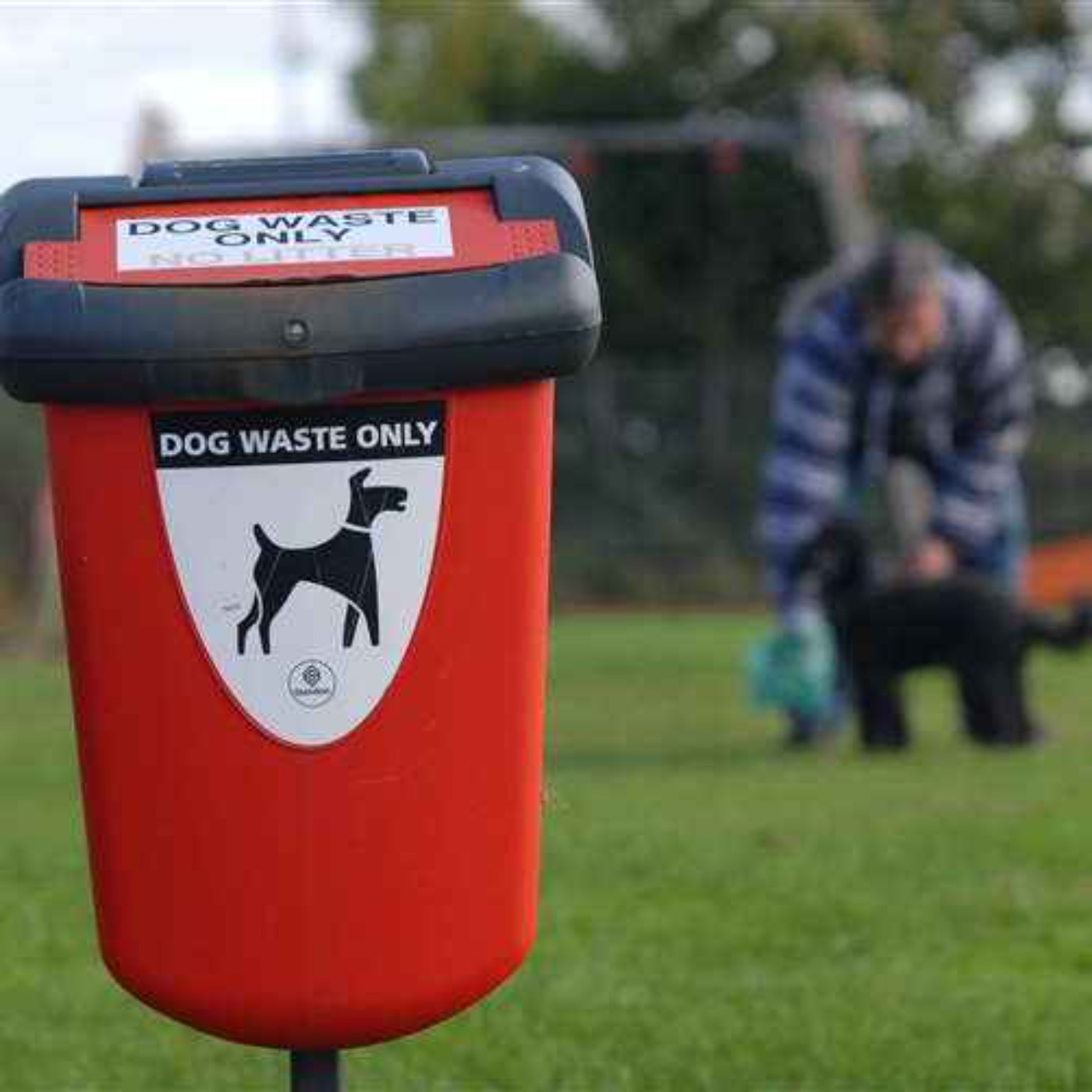 Frustrated Louth Dog Fouling Campaigner Says “Nothing Has Changed in 13 Years” - 06/07/2026 episode artwork