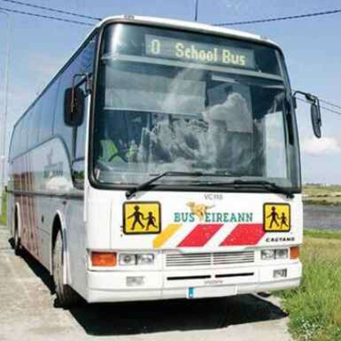 School Bus Row: Children in Drogheda Face Long Walks Despite Call for New Stop - 13/08/2026 episode artwork
