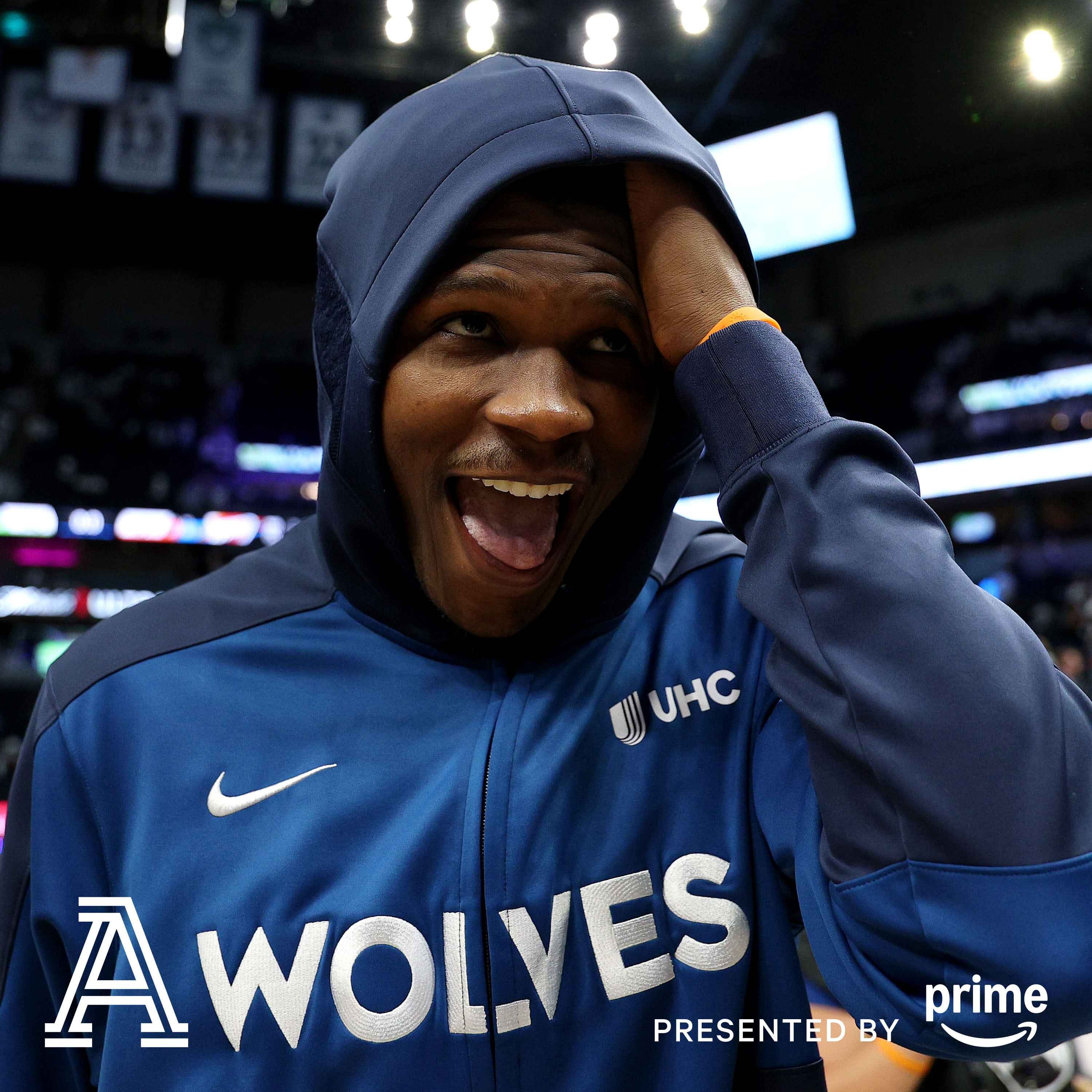 Weekend Shift | Wolves Trounce Thunder In Game 3 & Siakam Flowers
