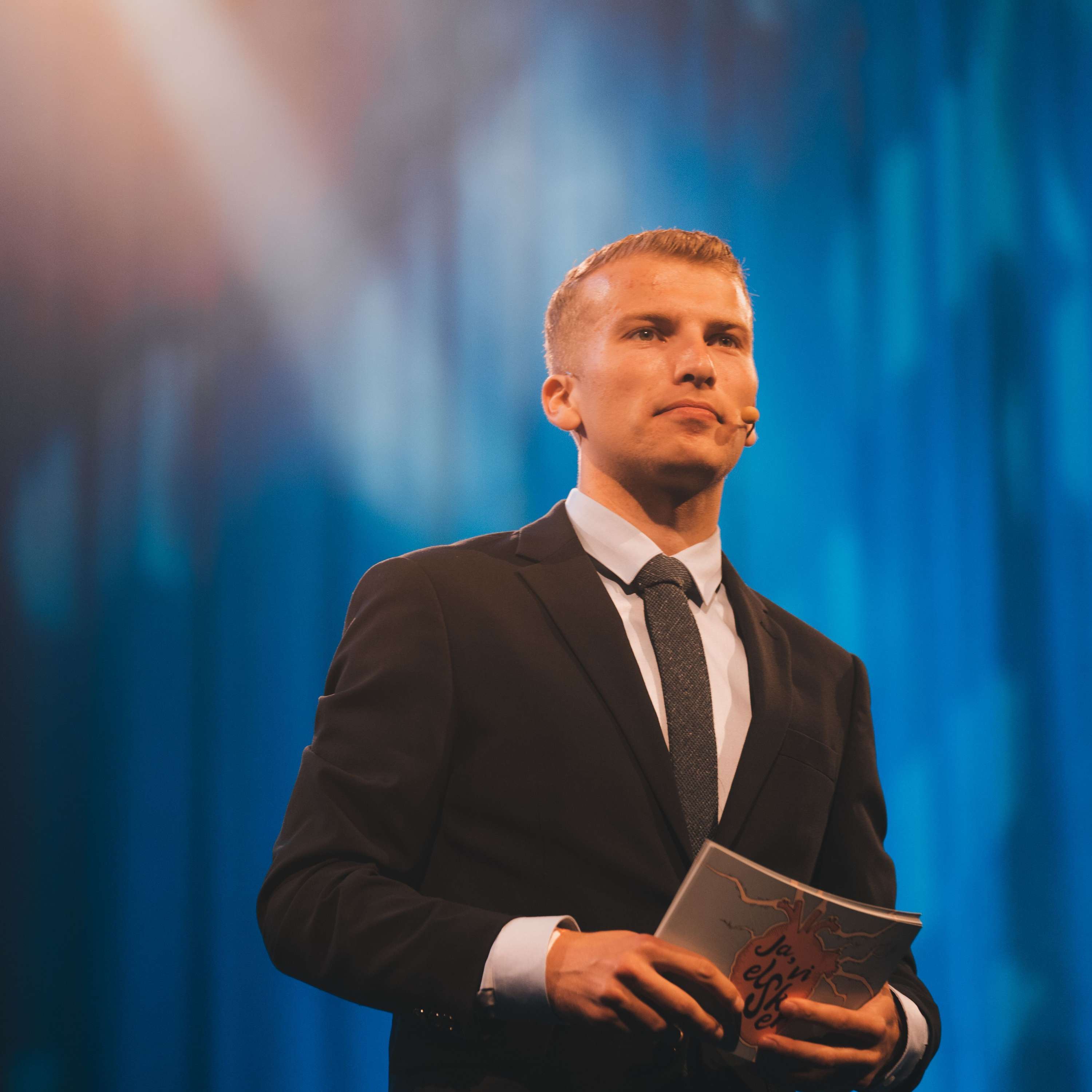 -Fantastisk å samlast igjen