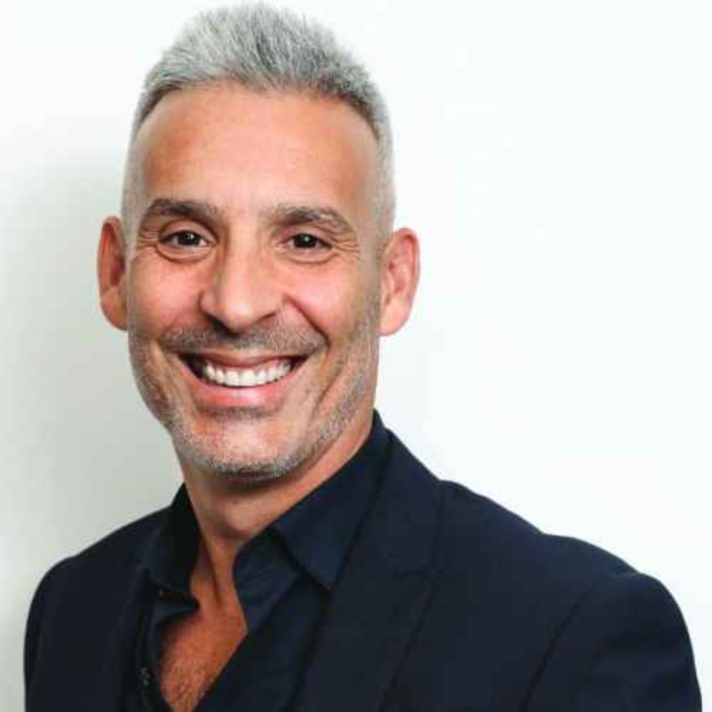 Niall Sallam – Founder & CEO, Elevision