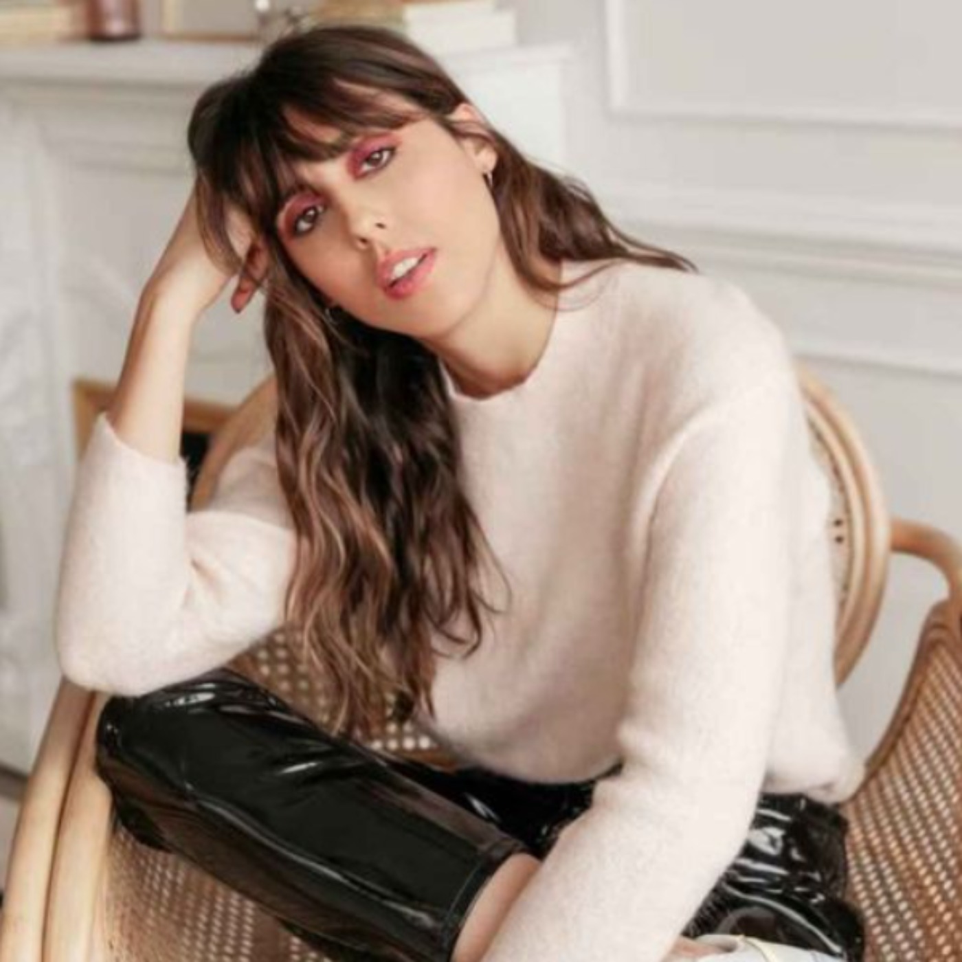 [TEASER] 🇺🇸 VIOLETTE_FR : How Violette Serrat Is Rewriting the Rules of Beauty