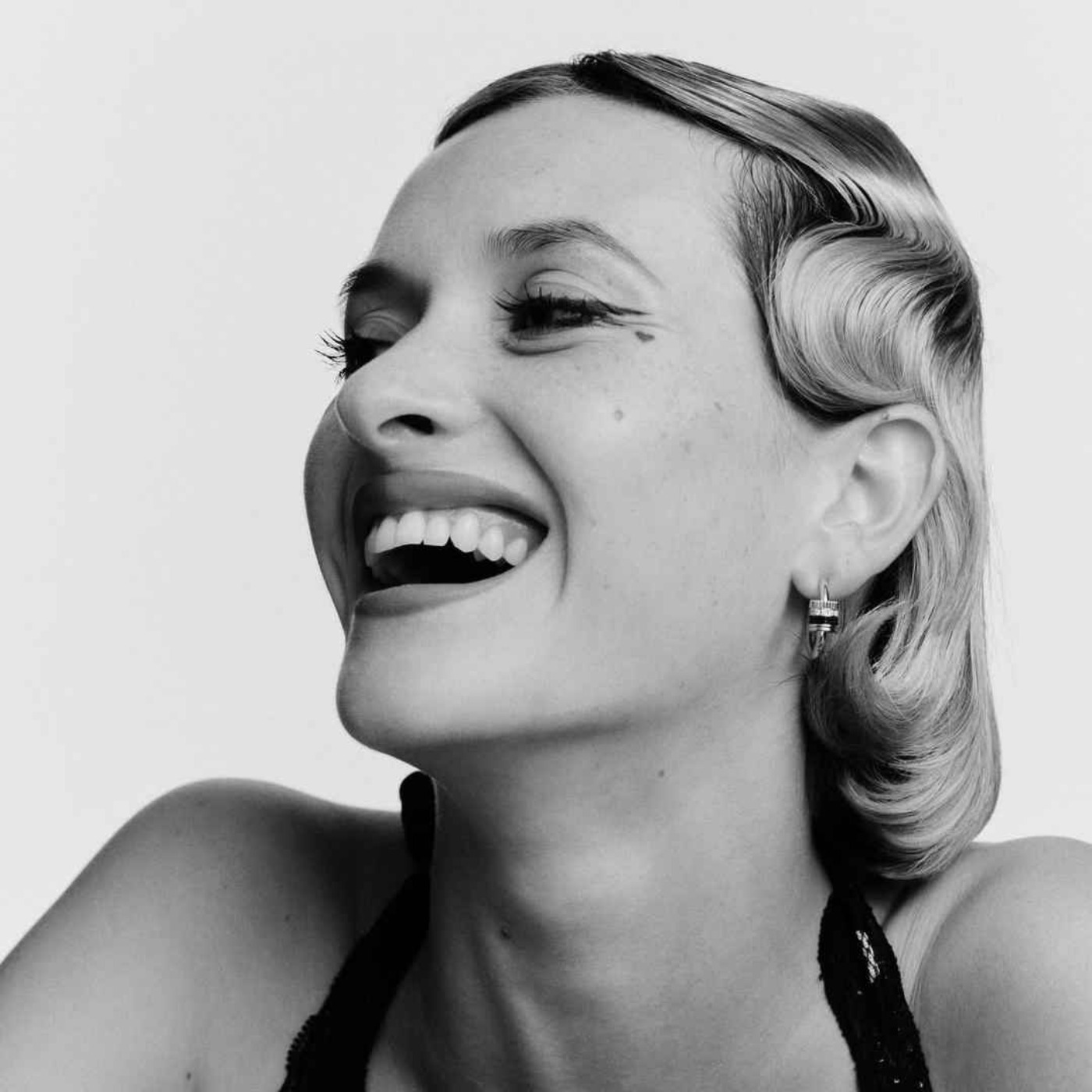 🇫🇷 [TEASER] RUBY MAZUEL - Réinventer le métier de make-up artist