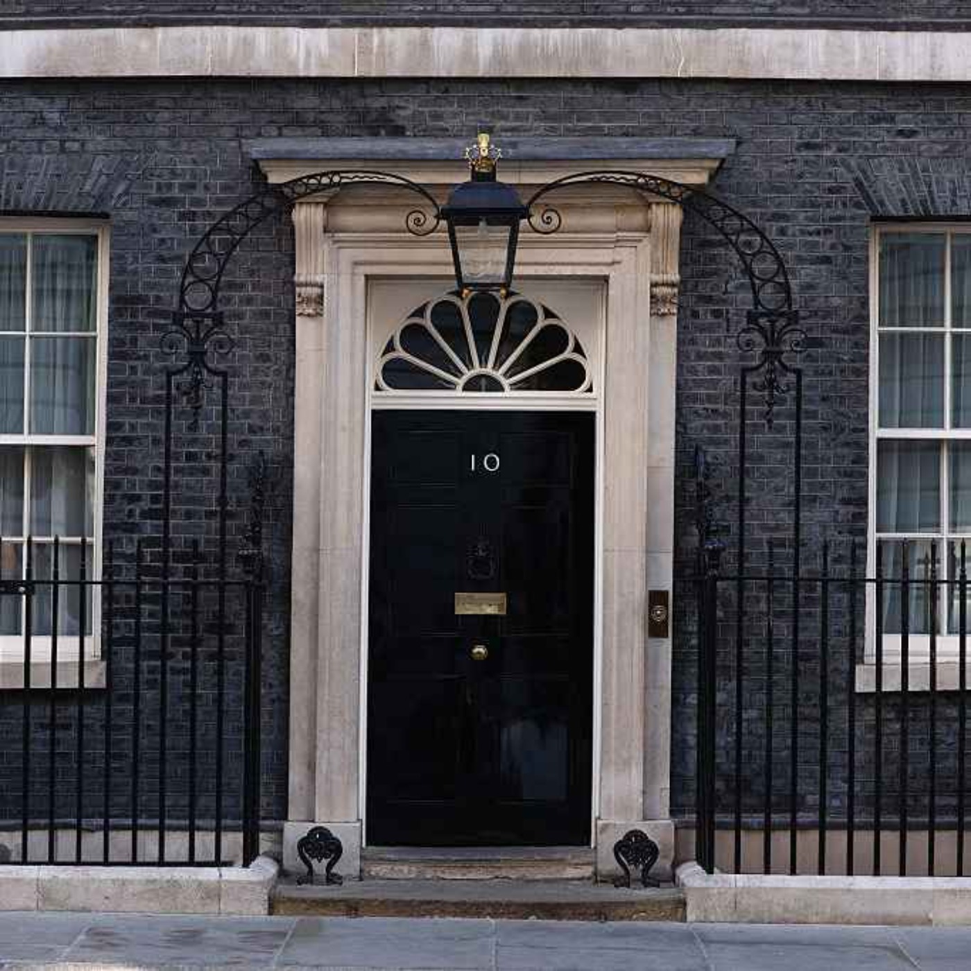 Coffee House Shots: is Britain ungovernable? episode artwork