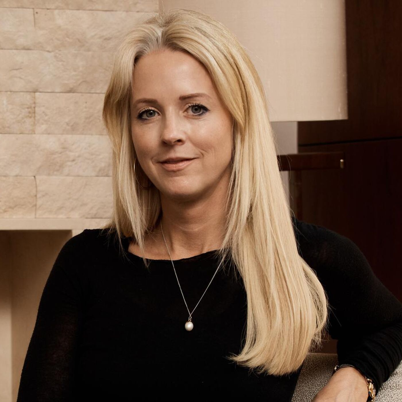 Women With Balls: Isabel Oakeshott