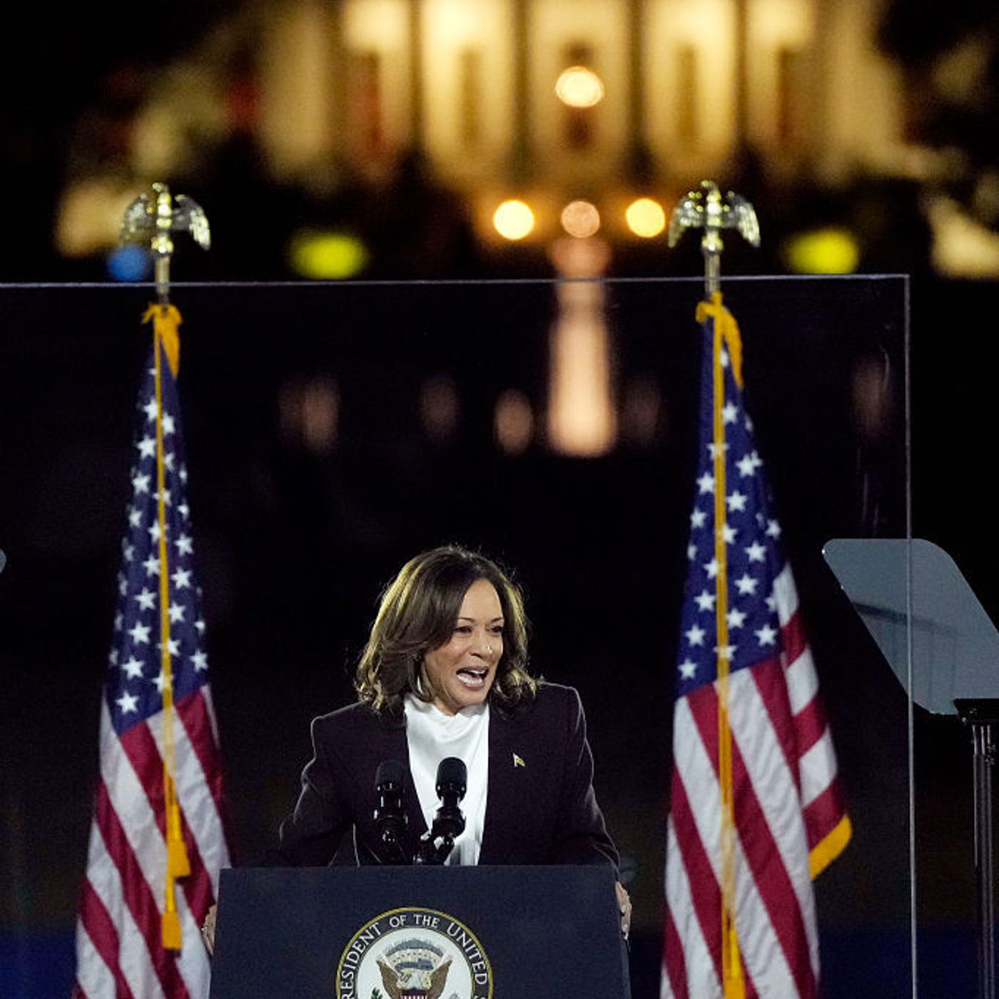 Americano: is the last minute momentum really with Kamala Harris?