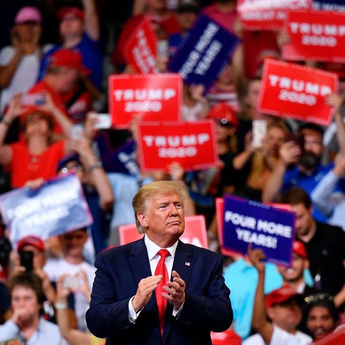 Americano: Michael Wolff - Trump is 'self-destructing'