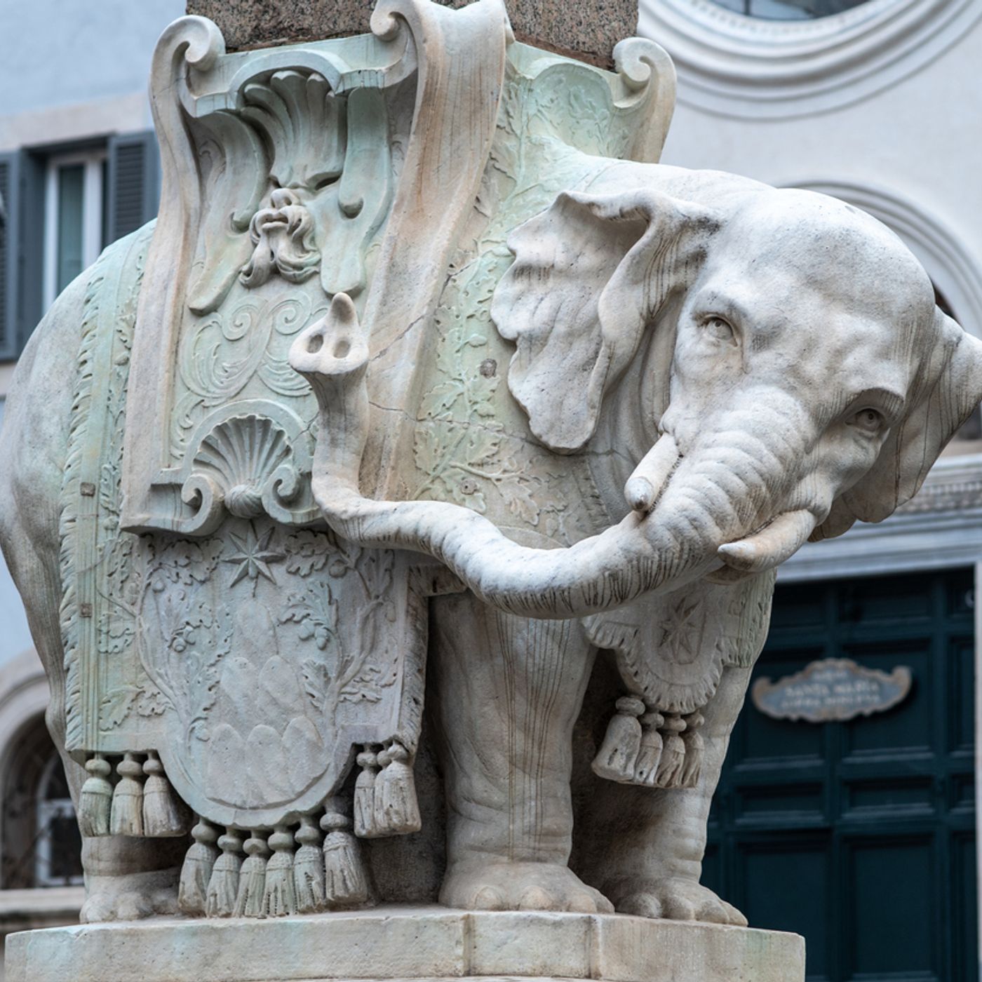The Book Club: Why put an elephant on an obelisk?