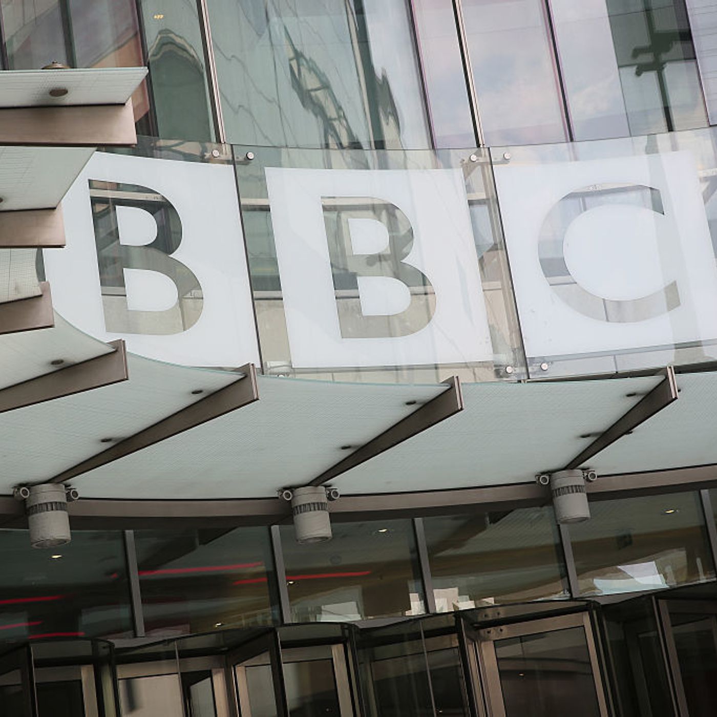 The Book Club: War Against the BBC