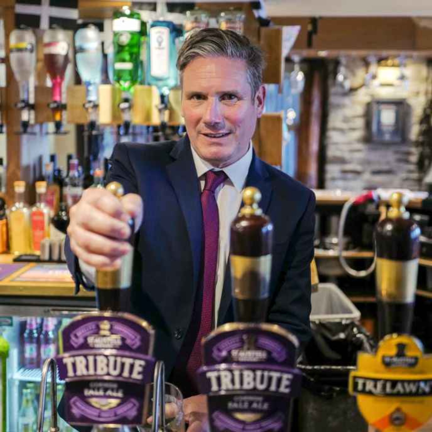 Keir Starmer, pub harmer