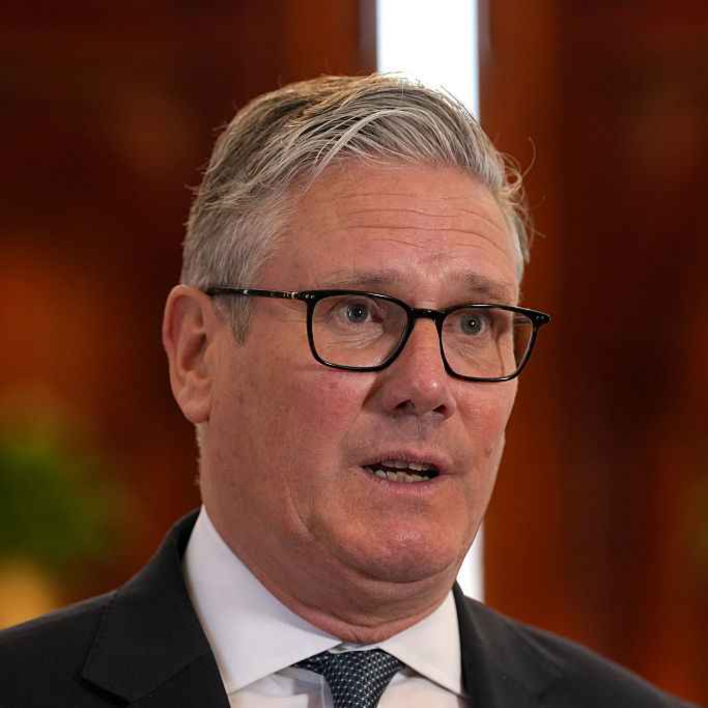 Why won't Starmer answer the question!? 