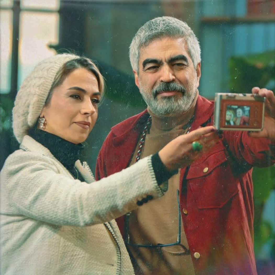 قسمت ششم، تینا پاکروان، احسان عبدی پور