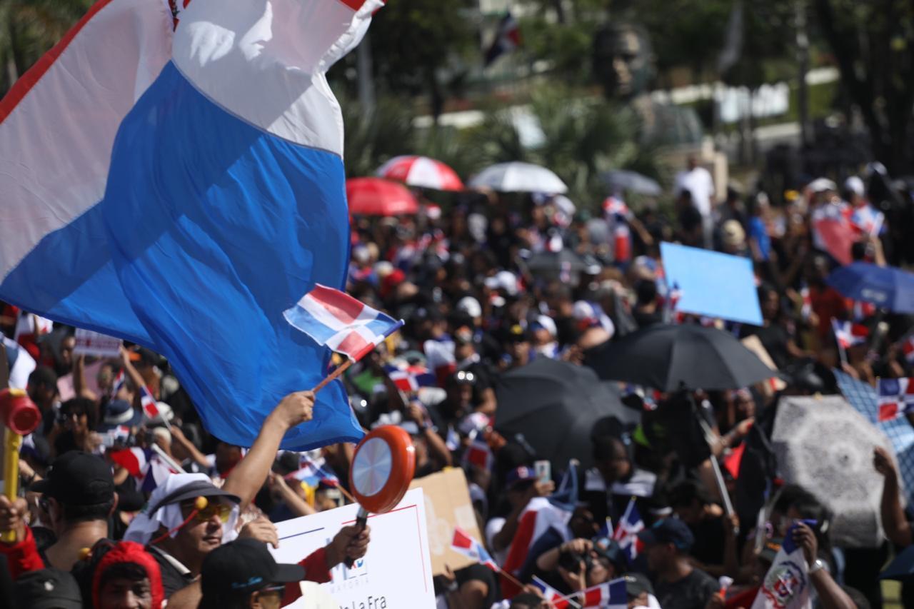 Thumbnail for "The Dominican Republic Is Protesting Allegations of Election Fraud". Thumbnail for "The Dominican Republic Is Protesting Allegations of Election Fraud".