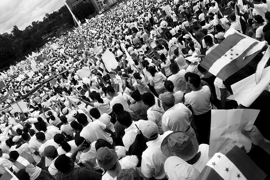 Thumbnail for "193: Trying to Survive the Long Honduran Night". Thumbnail for "193: Trying to Survive the Long Honduran Night".