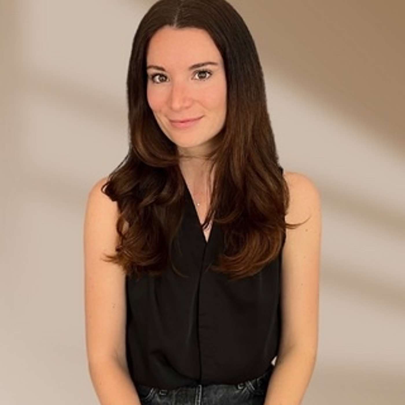 Ep | 80: Love, Self-Worth & The Modern Dating Game with Therapist Laura Caruso