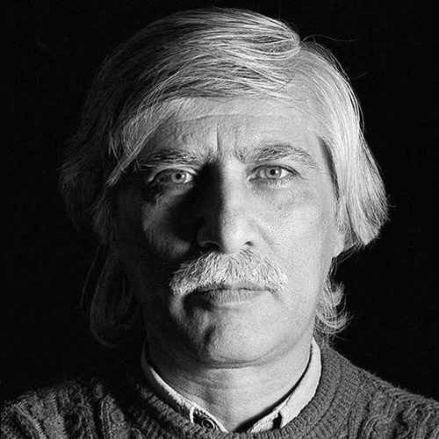 سخنرانی بهرام بیضایی در بزرگداشت هوشنگ گلشیری سخنرانی بهرام بیضایی در بزرگداشت هوشنگ گلشیری